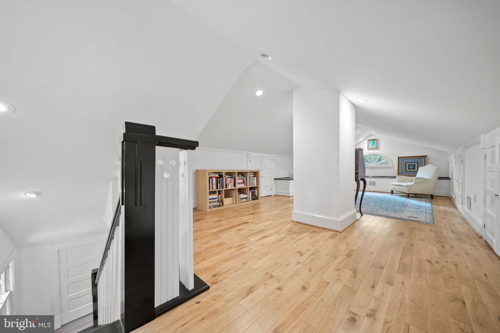 TAKOMA PARK - Residential