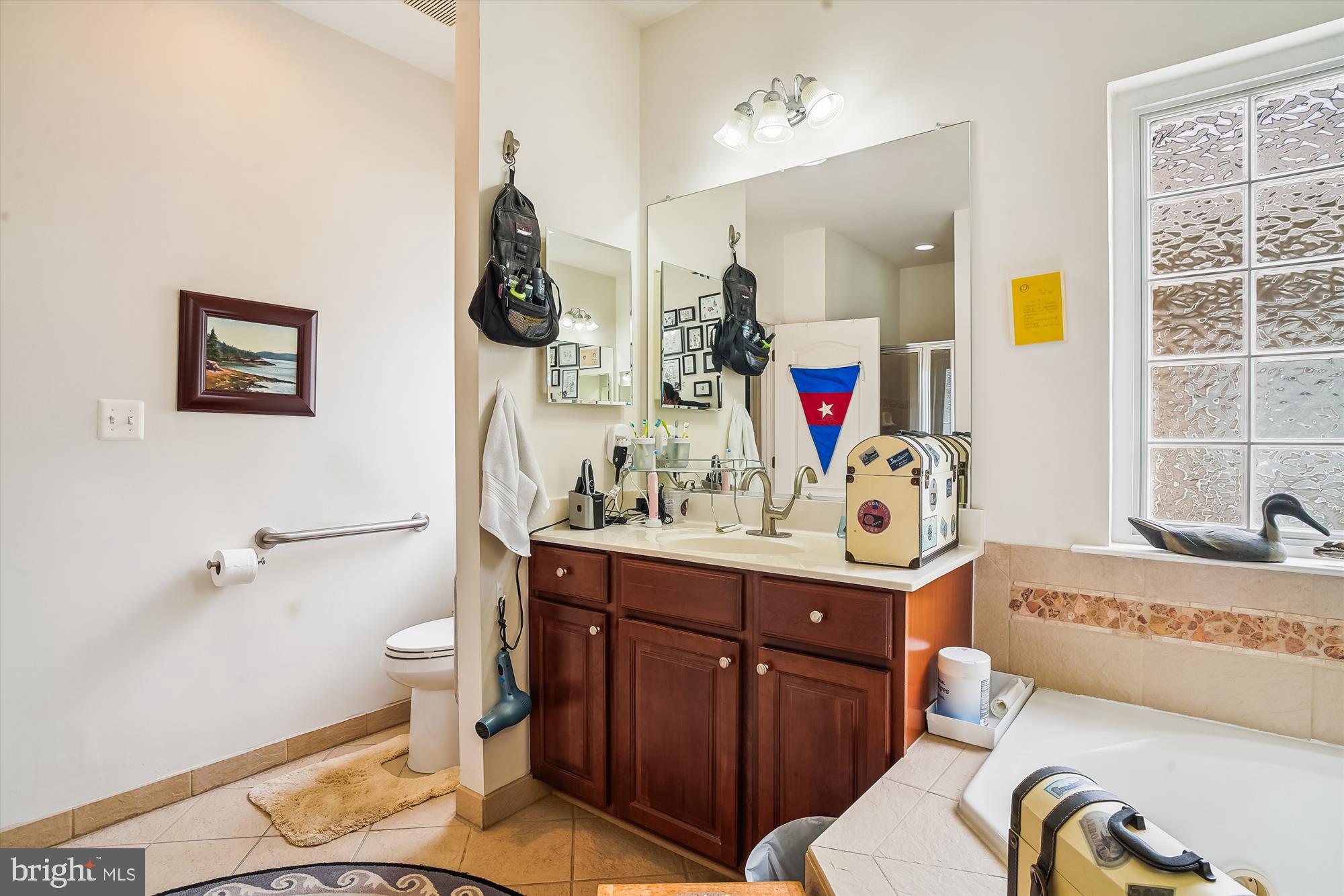 SYMPHONY VILLAGE AT CENTREVILLE - Residential