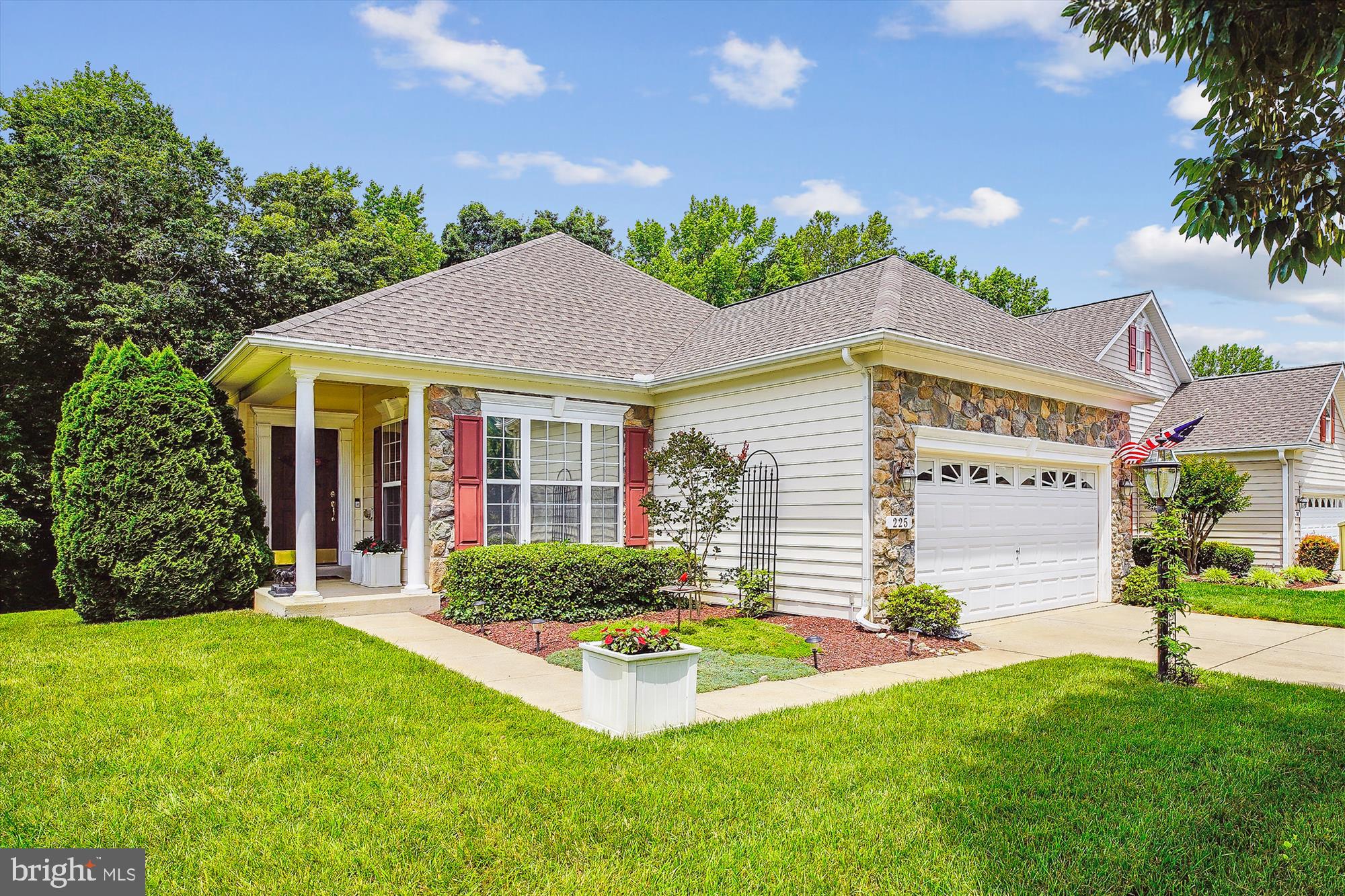 SYMPHONY VILLAGE AT CENTREVILLE - Residential