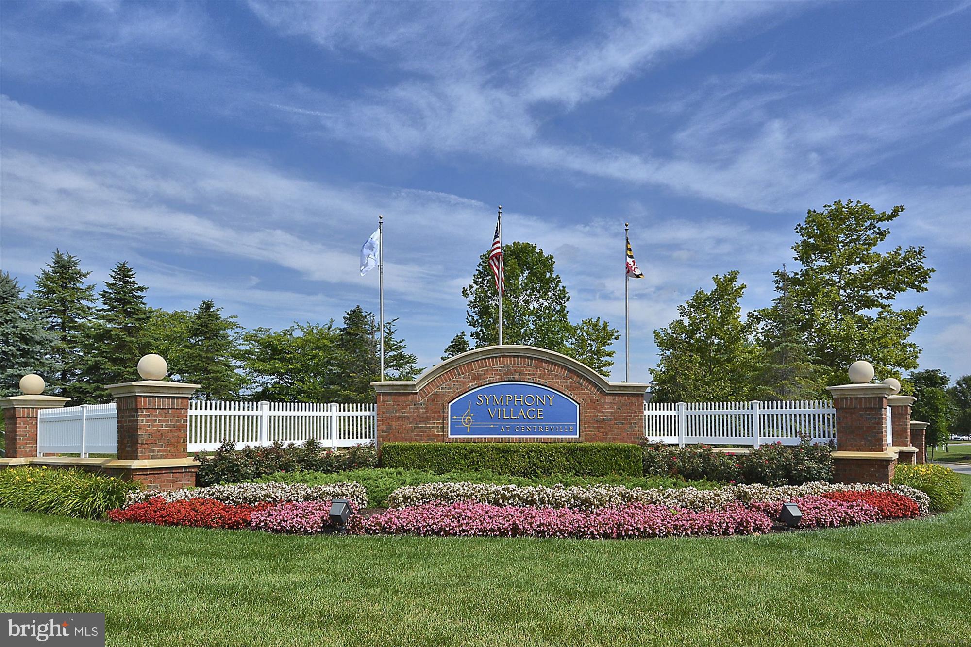 SYMPHONY VILLAGE AT CENTREVILLE - Residential