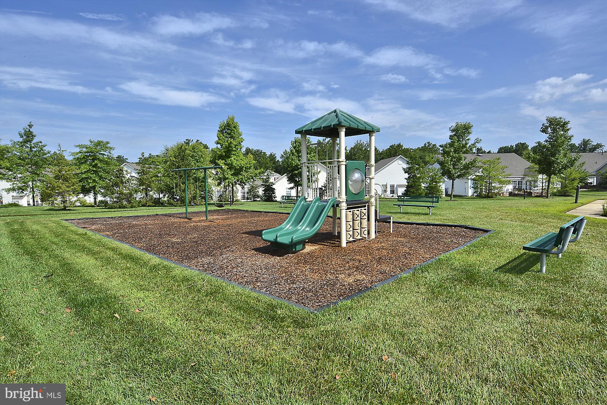 SYMPHONY VILLAGE AT CENTREVILLE - Residential