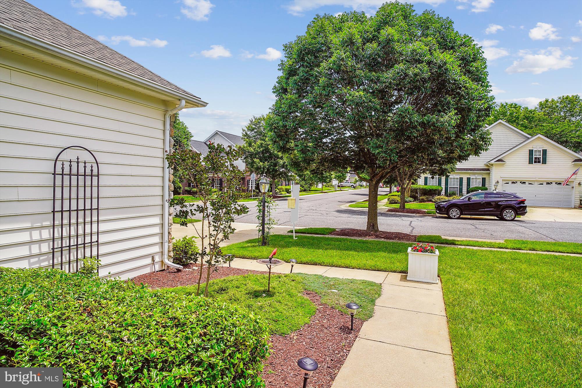 SYMPHONY VILLAGE AT CENTREVILLE - Residential