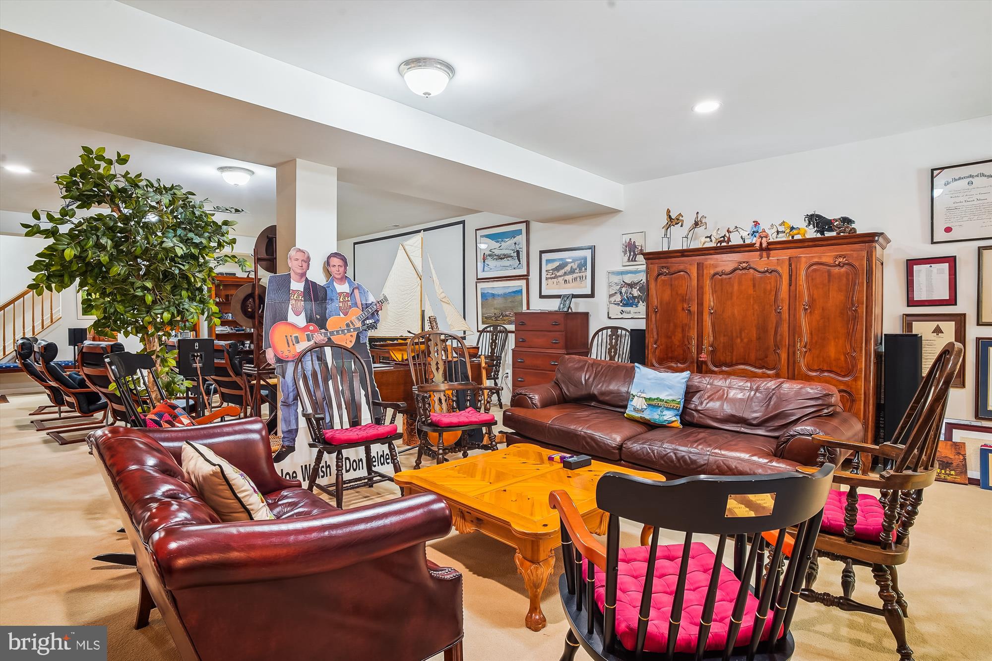 SYMPHONY VILLAGE AT CENTREVILLE - Residential