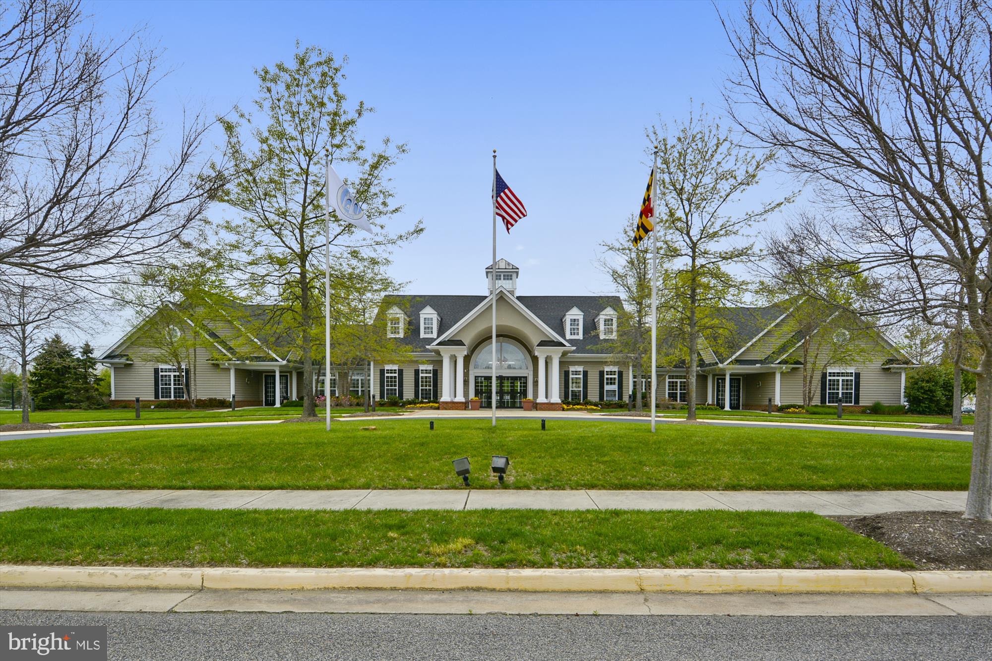 SYMPHONY VILLAGE AT CENTREVILLE - Residential