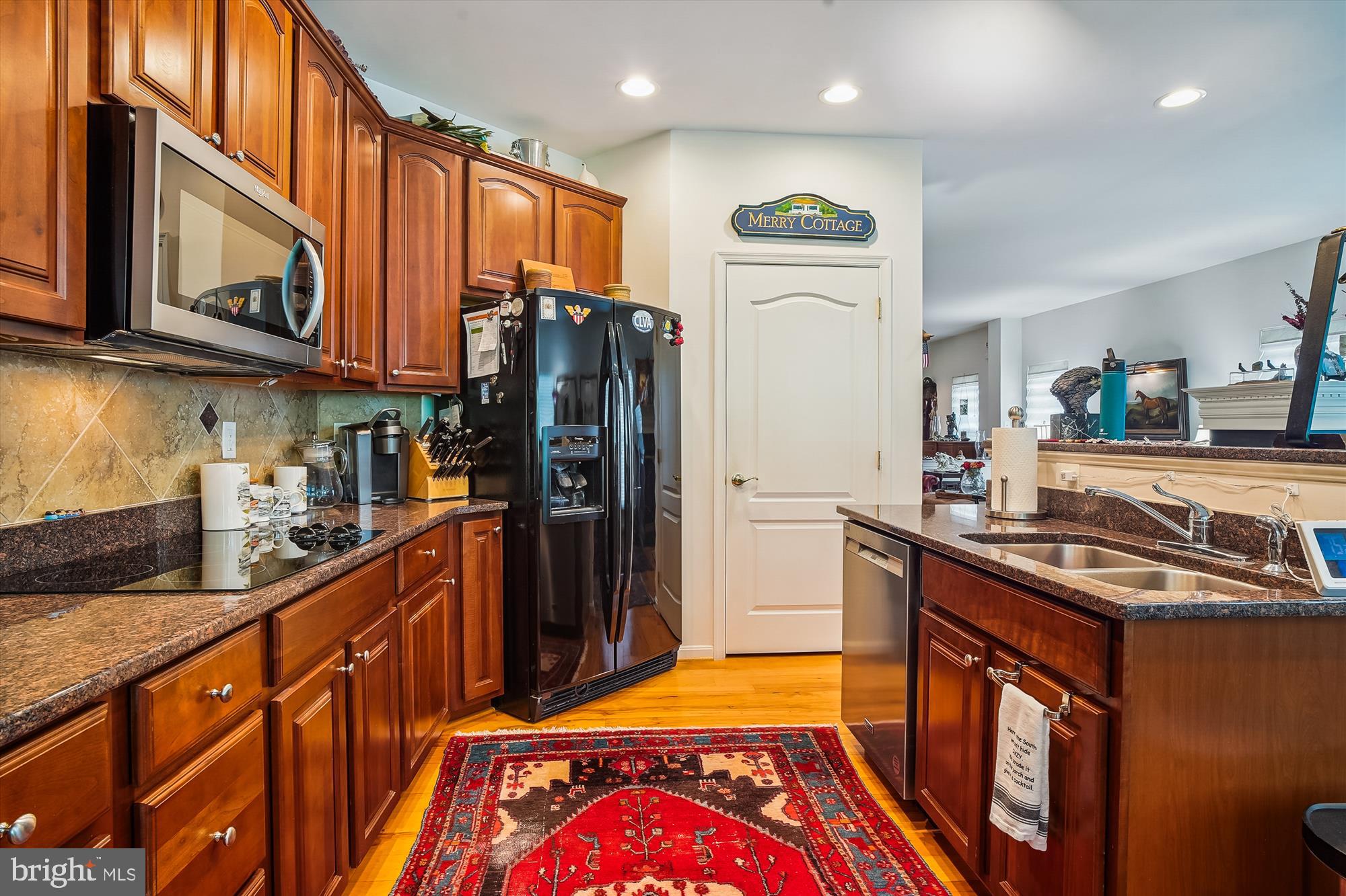 SYMPHONY VILLAGE AT CENTREVILLE - Residential