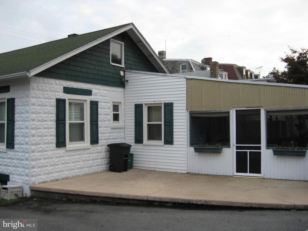 COLUMBIA BOROUGH - Residential Income