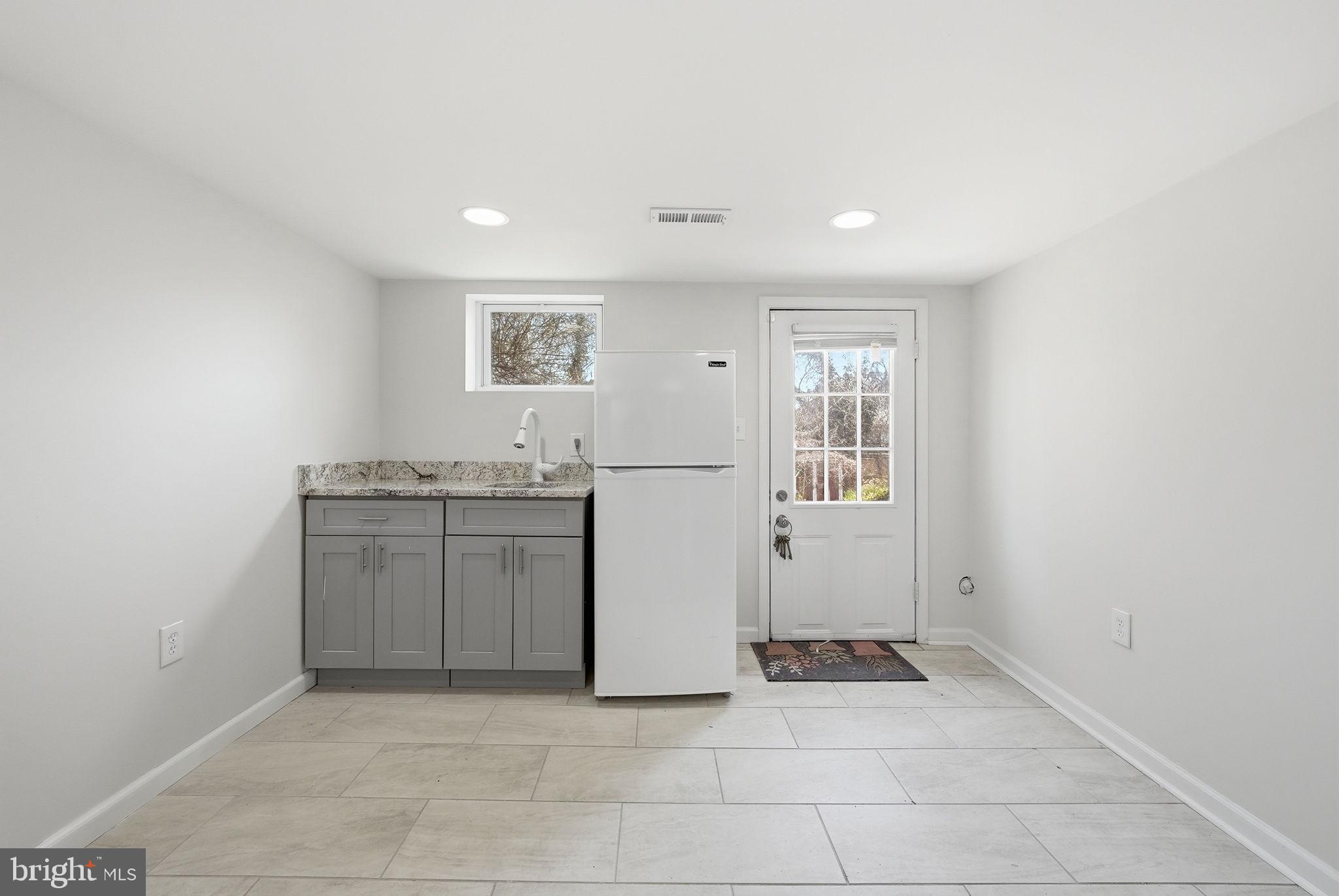 DISTRICT HEIGHTS - Residential