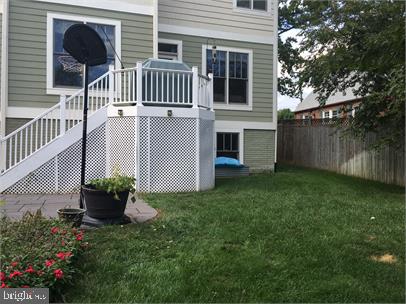 WAYCROFT WOODLAWN - Residential Lease