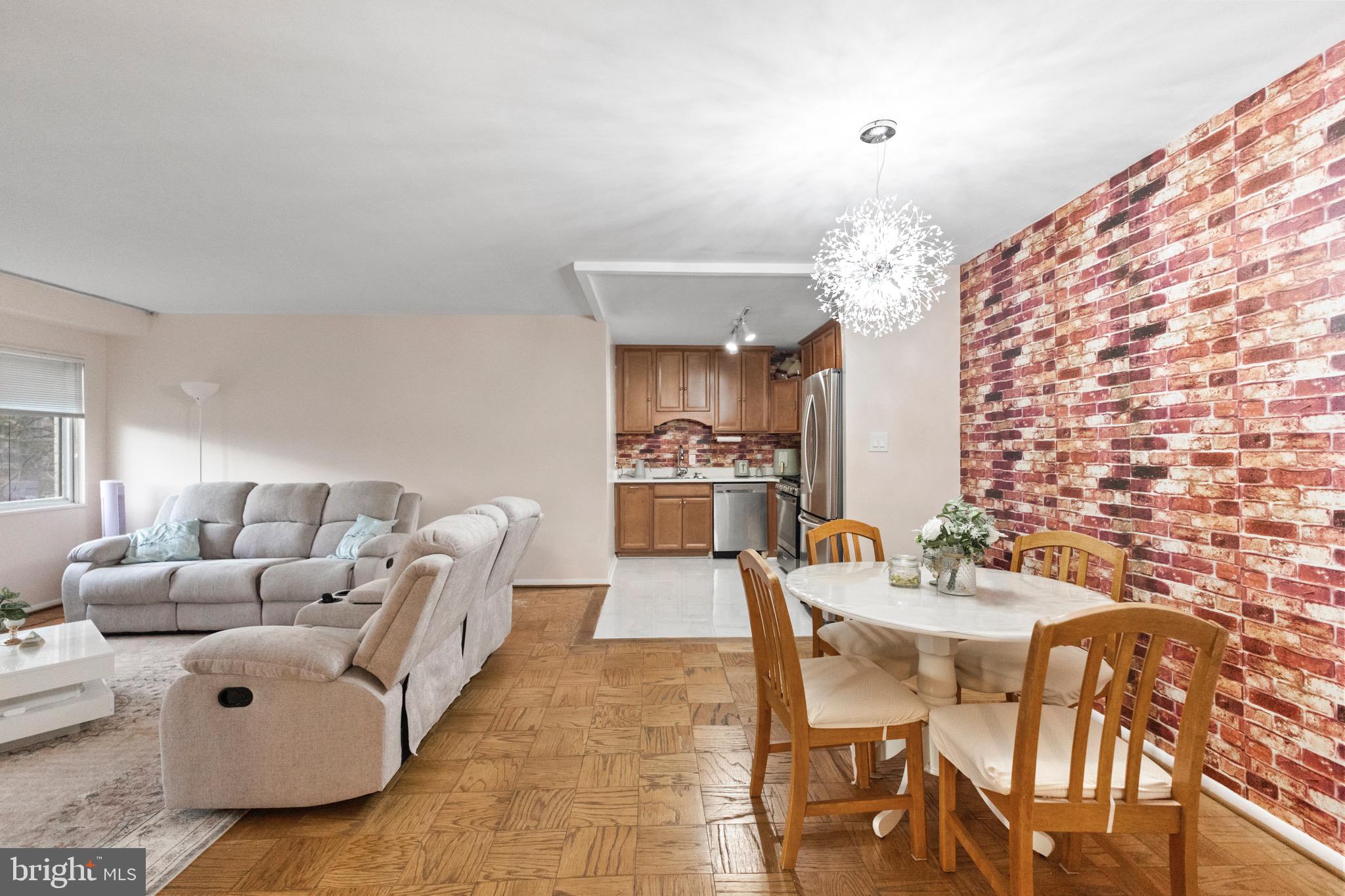 UNIVERSITY TOWERS CODM - Residential