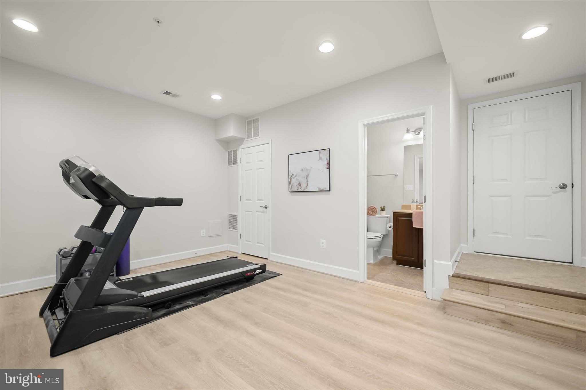 MAPLE LAWN - Residential