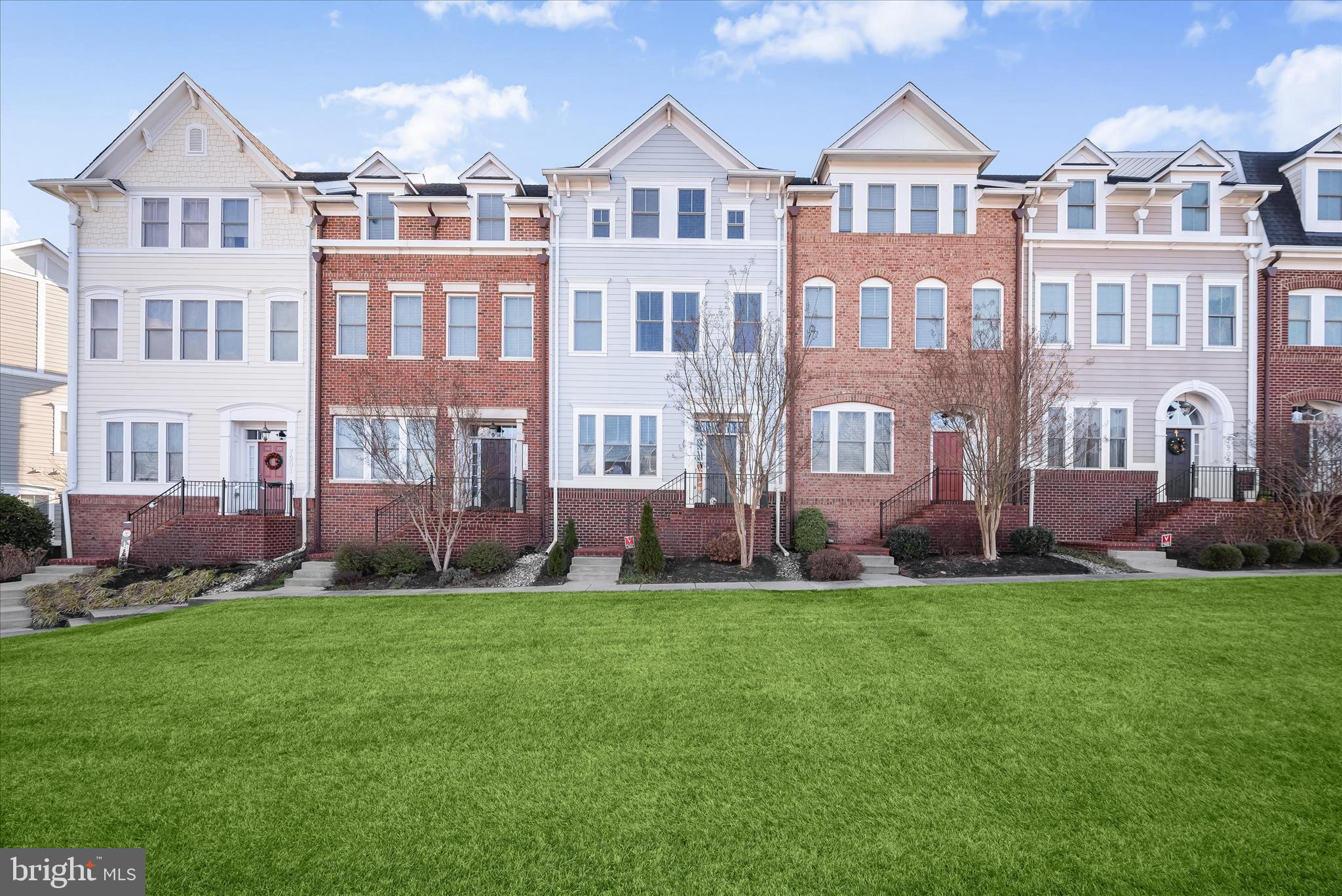 7905 MAPLE LAWN BOULEVARD