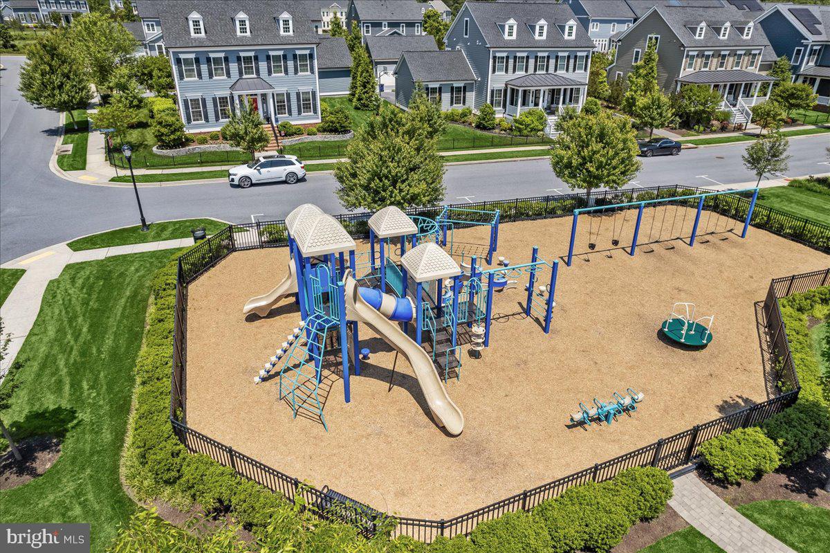 7905 MAPLE LAWN BOULEVARD