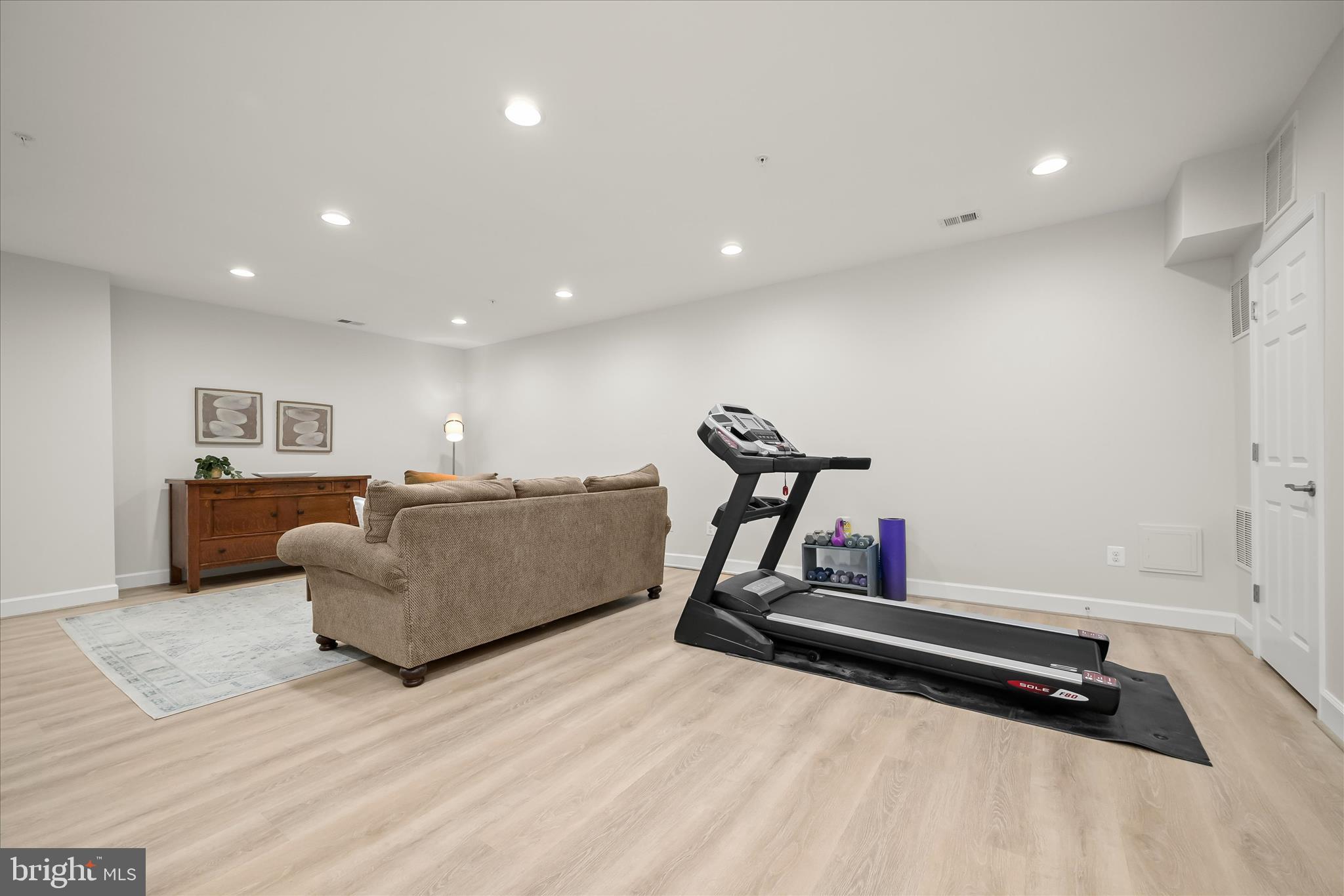 MAPLE LAWN - Residential