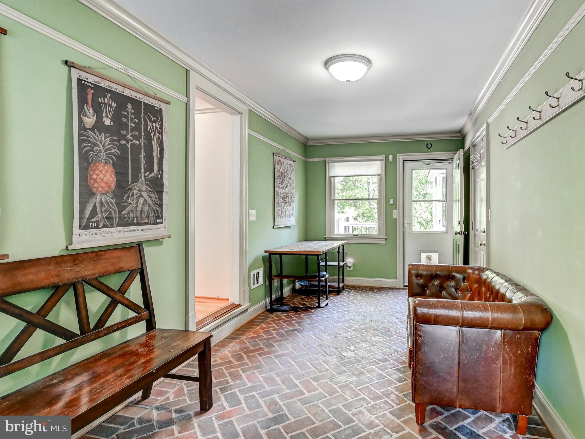 TANNERY MANOR - Residential