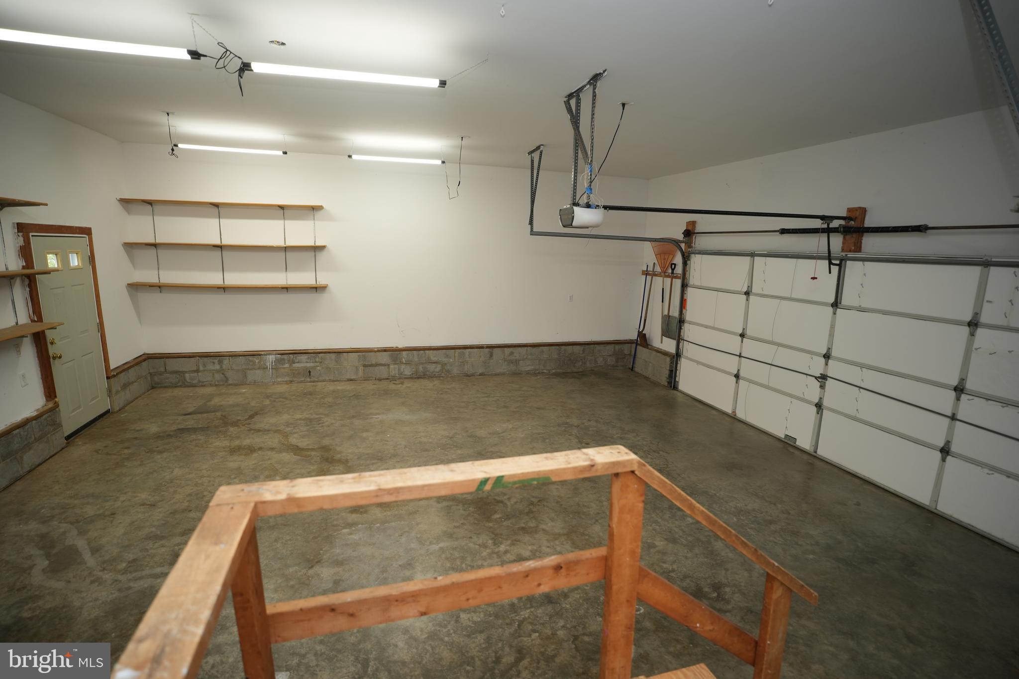 FOX MEADOW - Residential