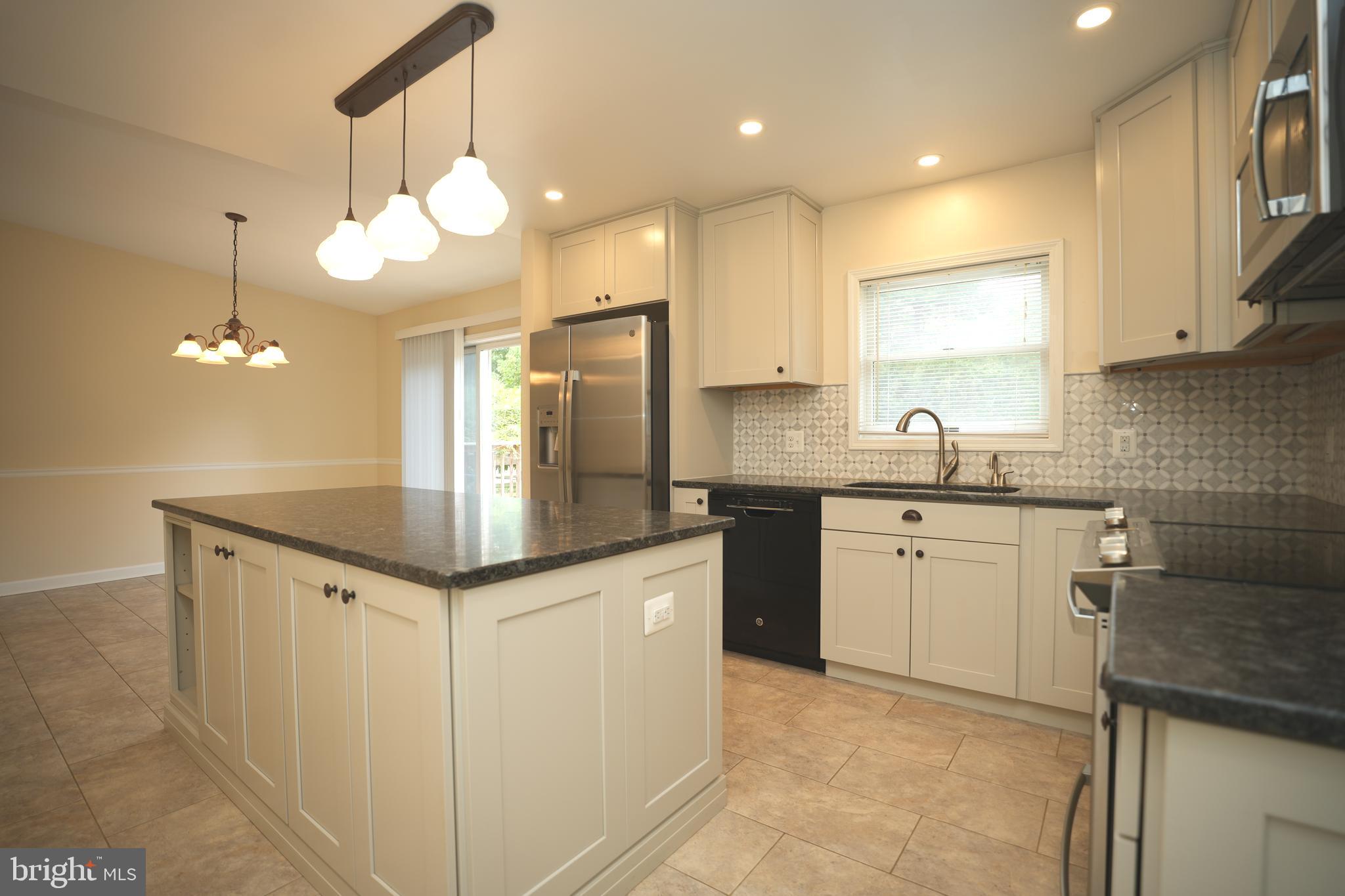 FOX MEADOW - Residential