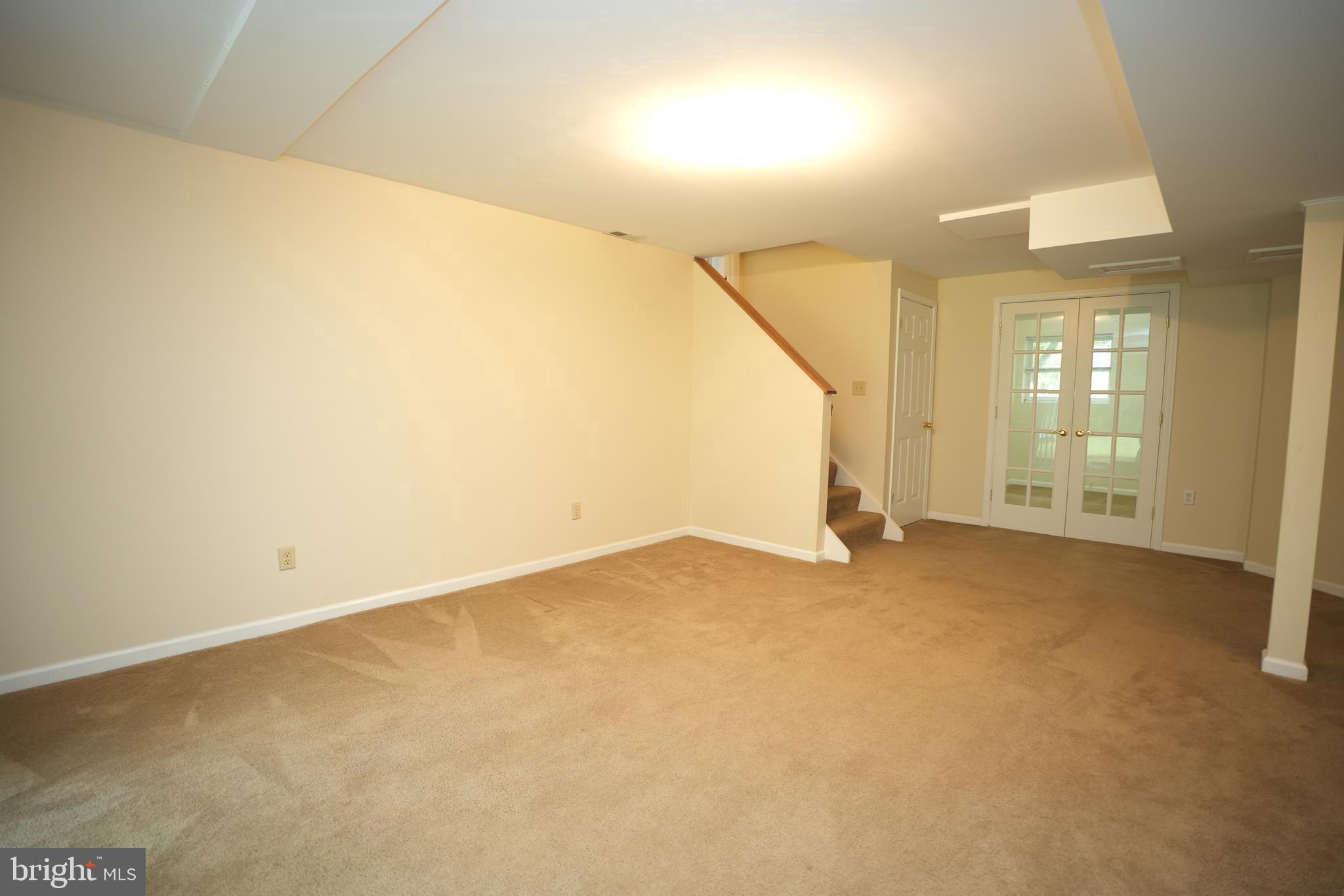 FOX MEADOW - Residential