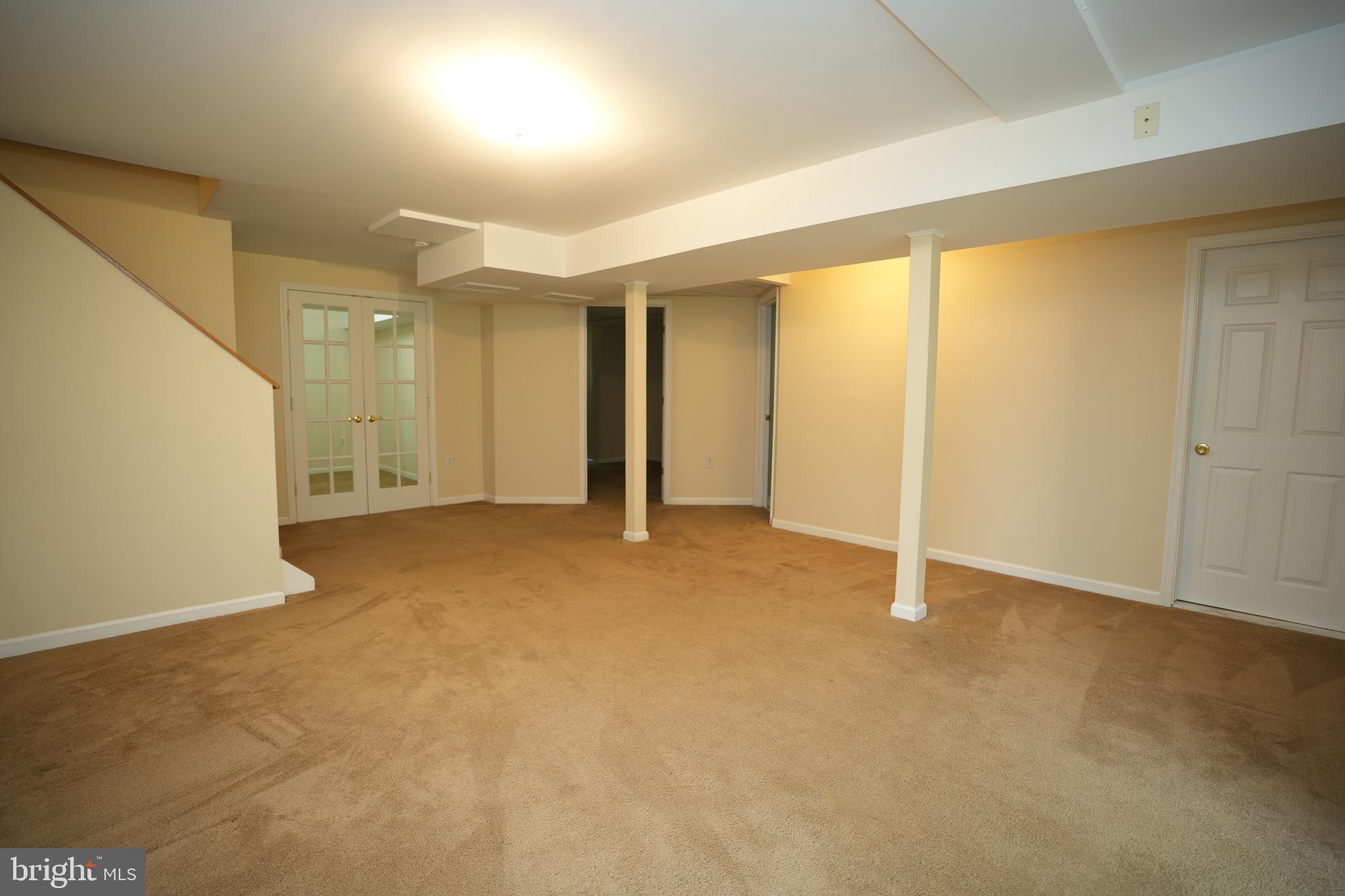 FOX MEADOW - Residential