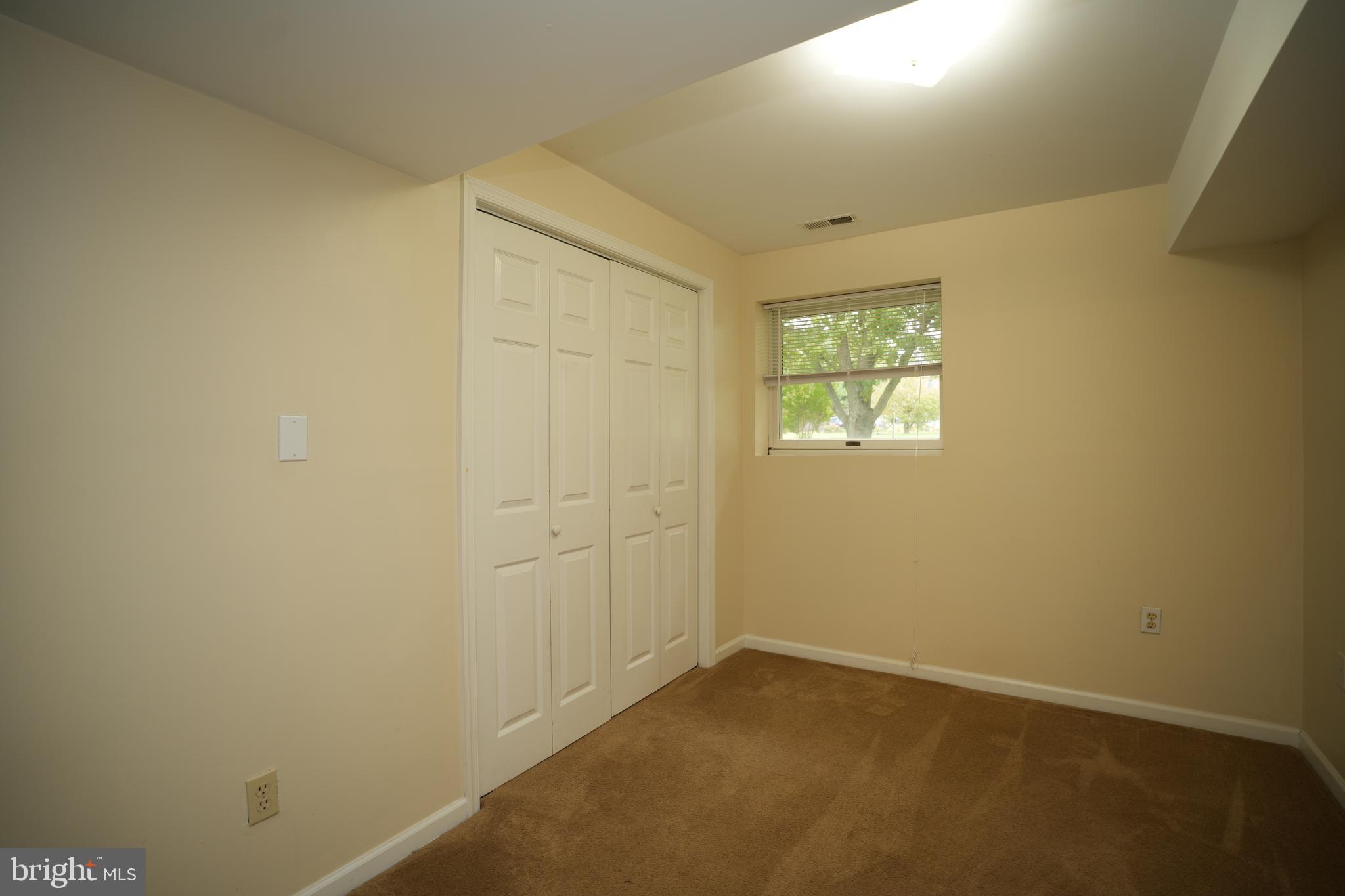 FOX MEADOW - Residential