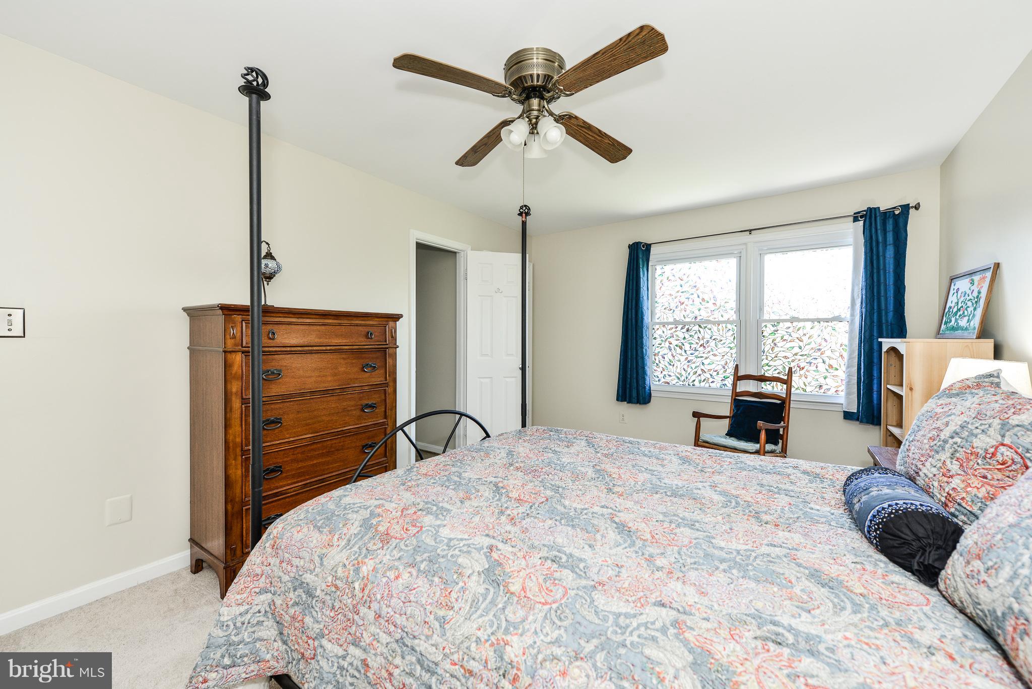 MANCHESTER LAKES - Residential Lease