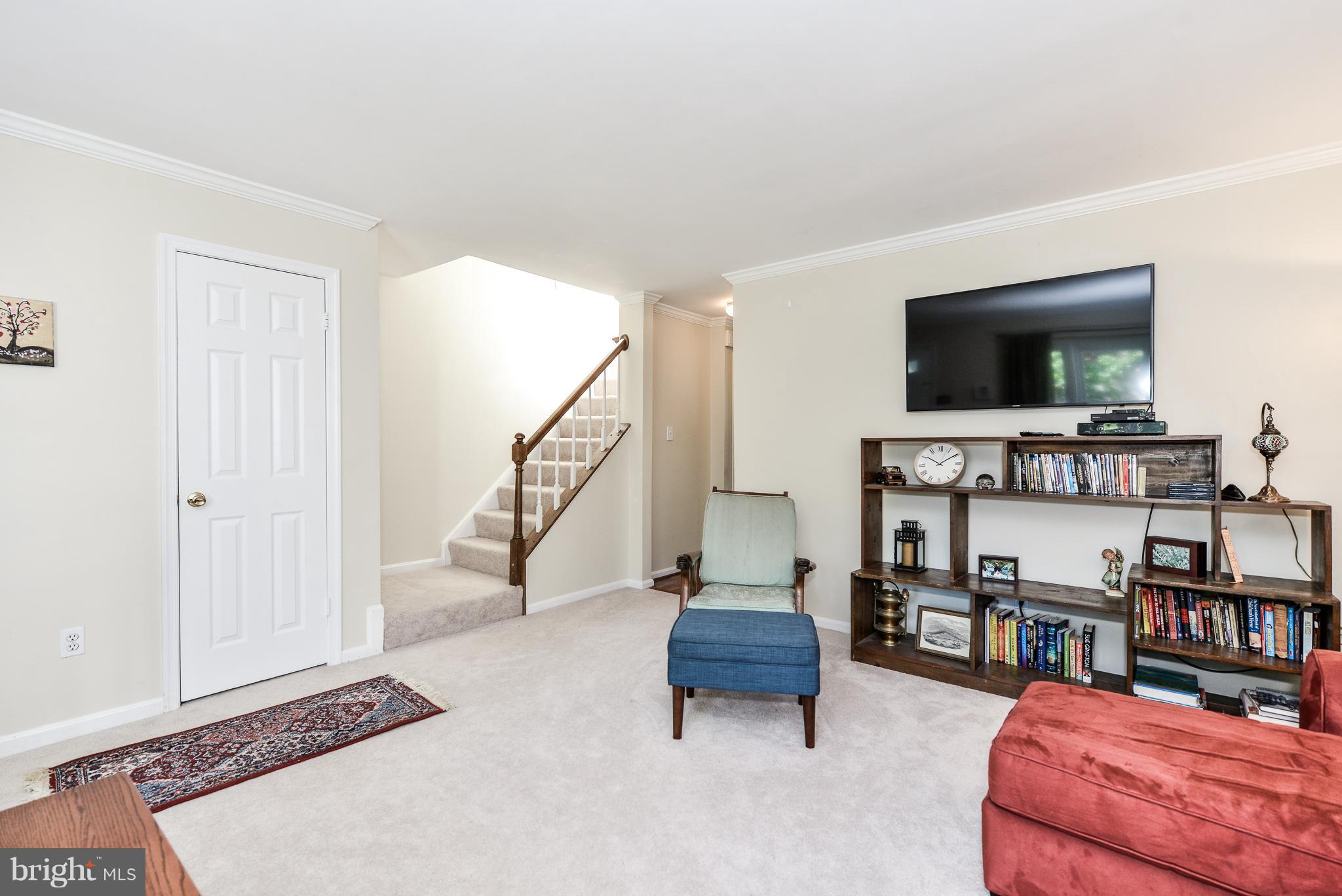 MANCHESTER LAKES - Residential Lease