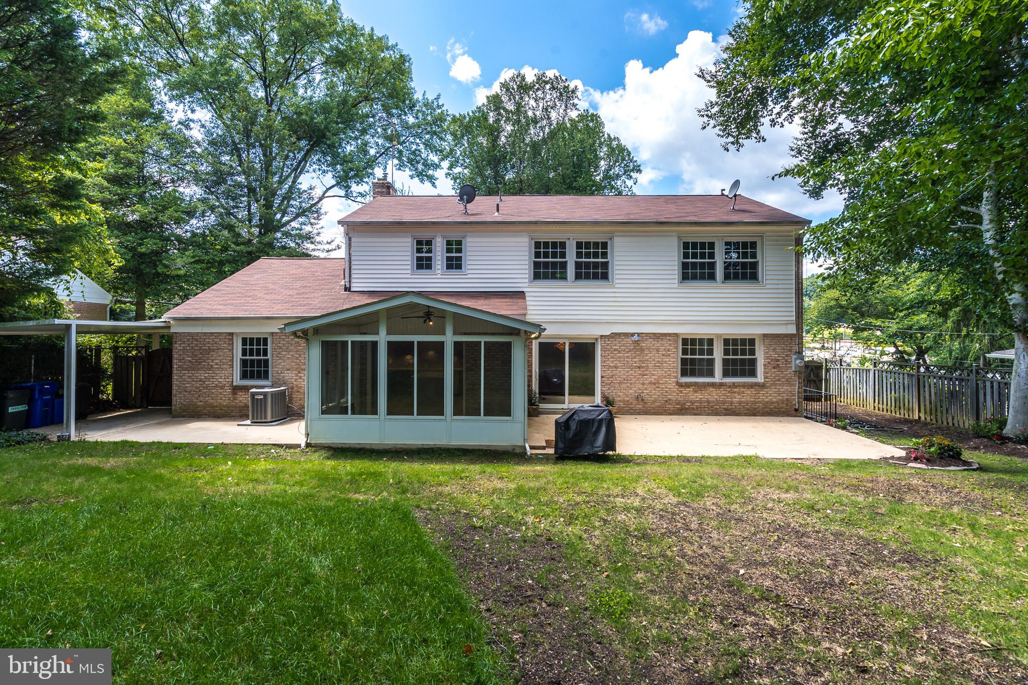 KENWOOD PARK - Residential Lease