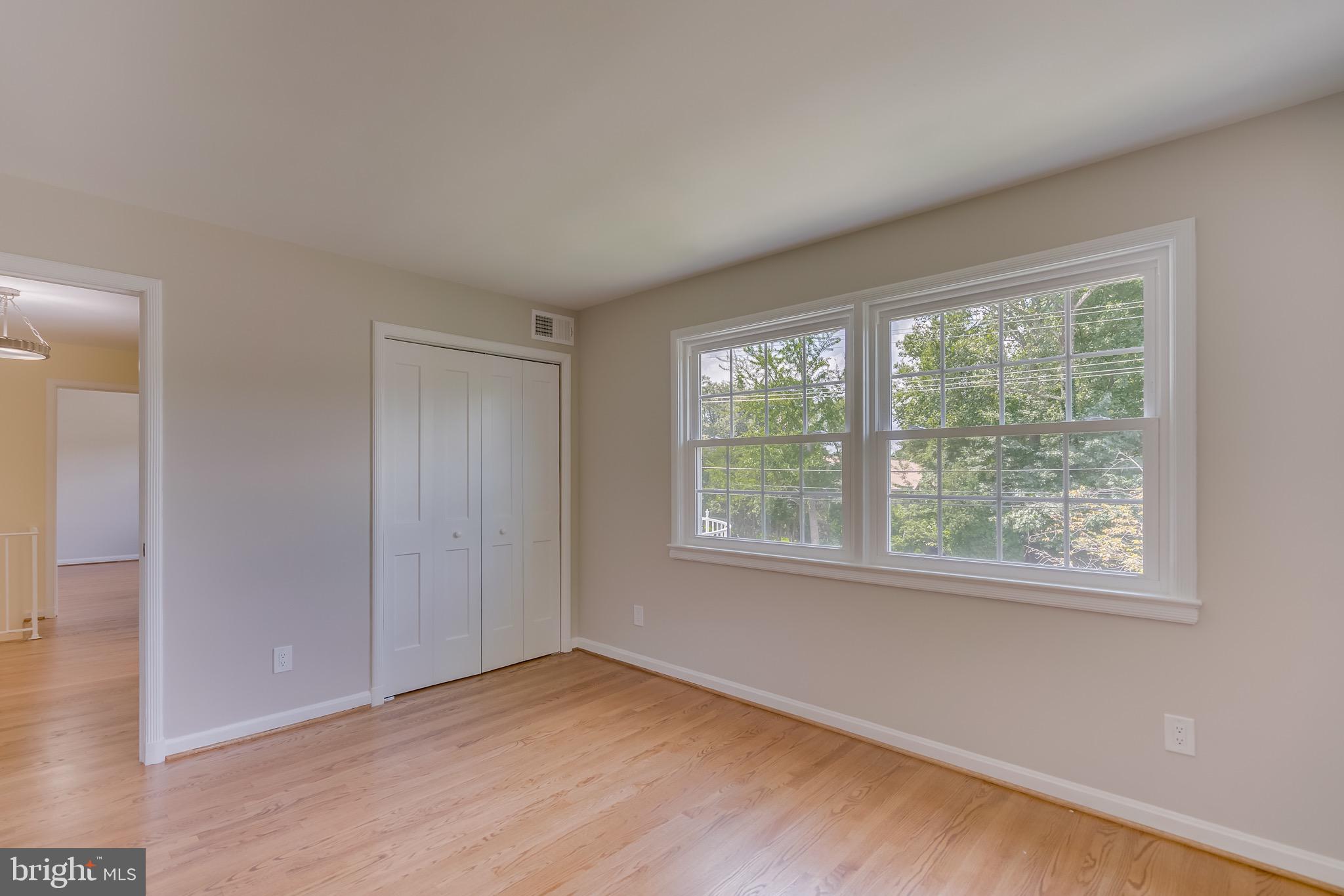 KENWOOD PARK - Residential Lease