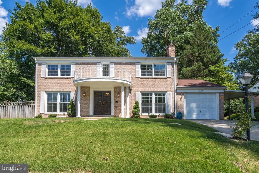 Come check out this beautiful 3B/3.5BA home in the sought after Walt Whitman School District just steps from Walt Whitman High School. The kitchen was recently renovated with new cabinets, counter tops, and appliances. There are tile and hardwood floors throughout the main two levels and carpet in the basement. All 3 bedrooms are on the top level, including a spacious primary bedroom and bathroom with a separate tub and shower. The basement consists of a large open space, 2 additional bonus rooms, and a full bathroom. Fully fenced in backyard. Pets considered with additional monthly fee.