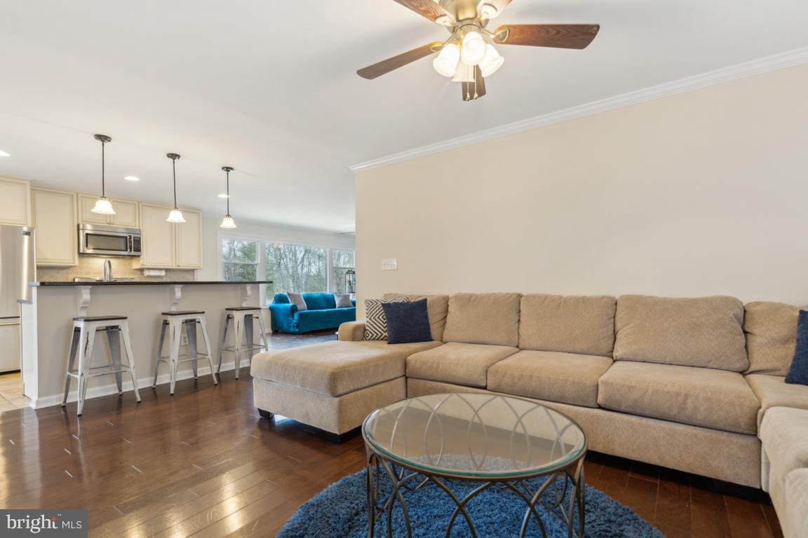 FALKLAND FARM - Residential