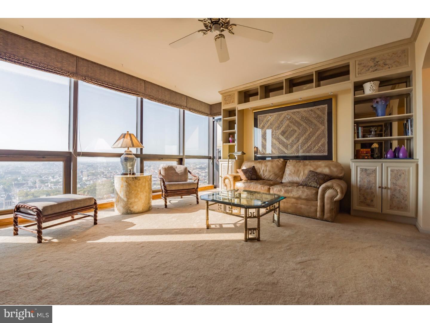 SOCIETY HILL - Residential