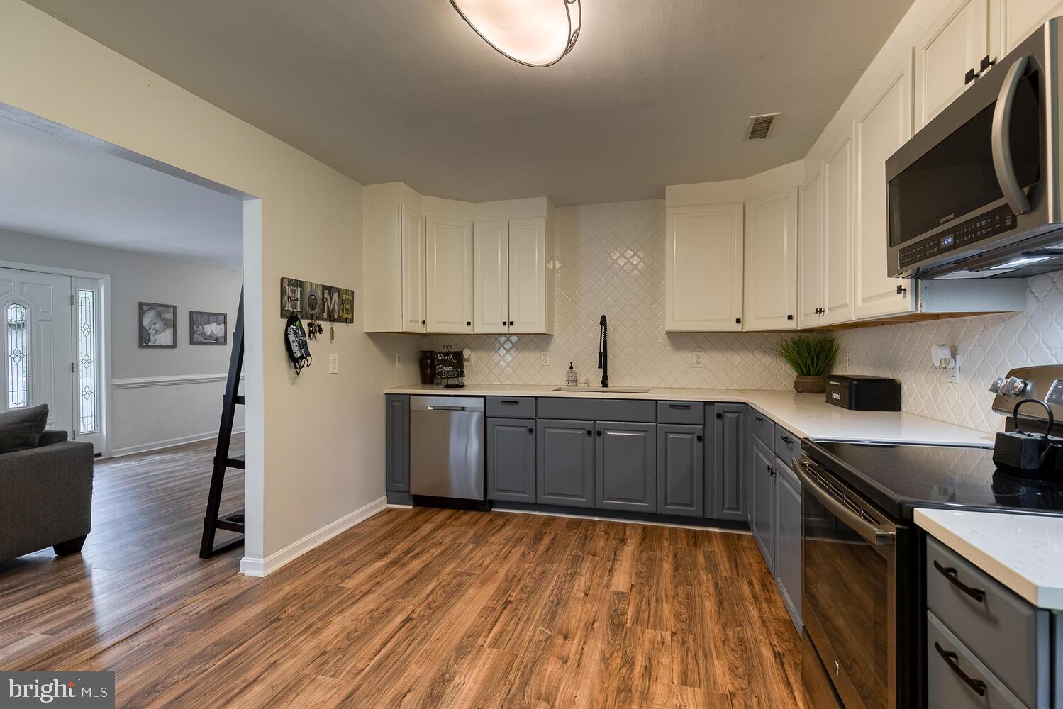 DOE RUN ESTATES - Residential