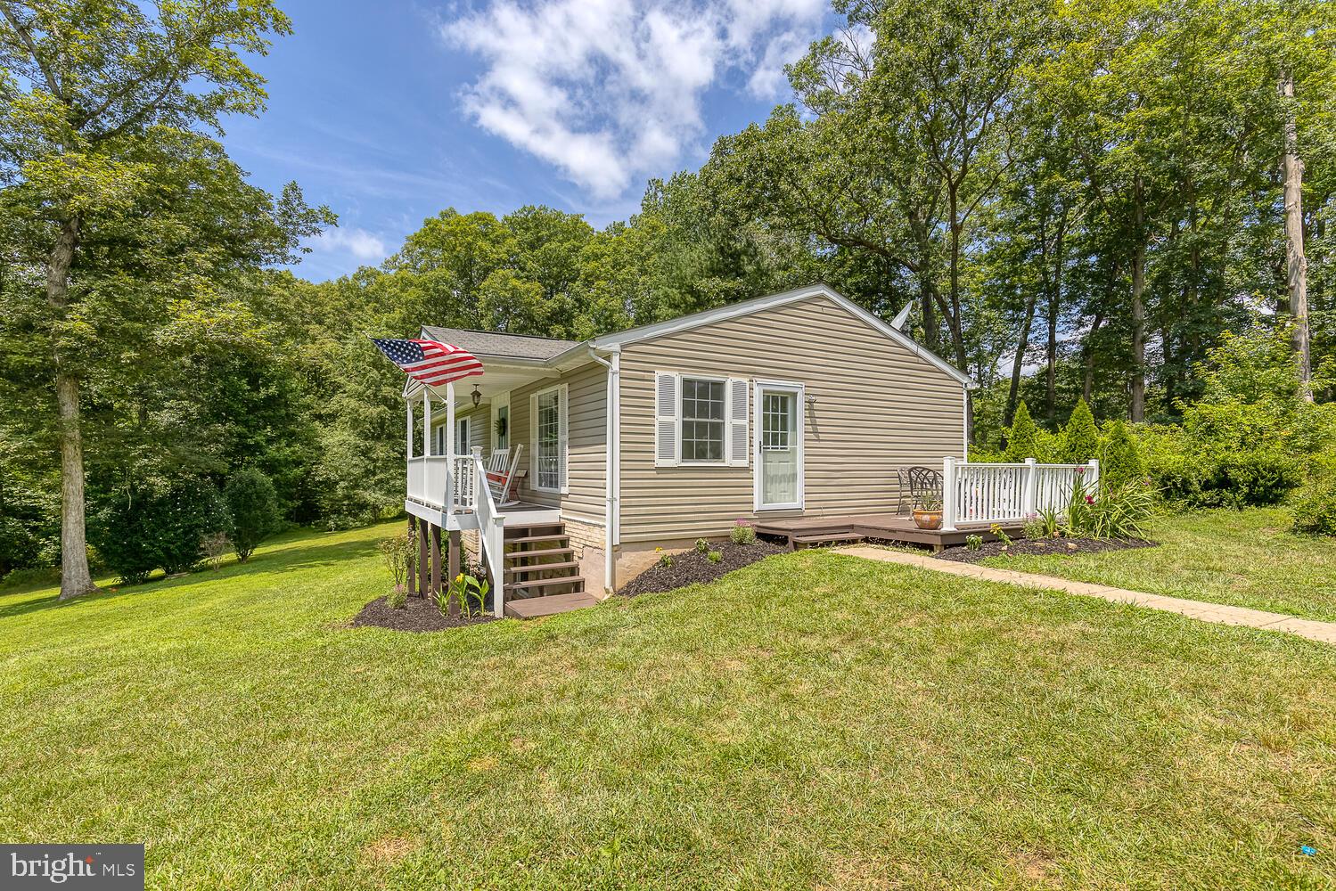 DOE RUN ESTATES - Residential