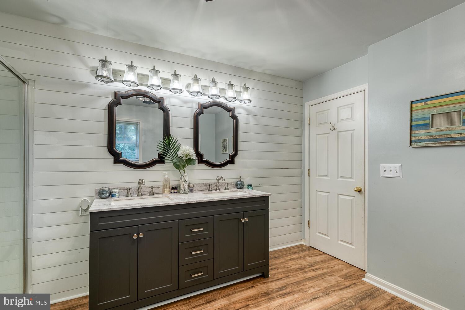 DOE RUN ESTATES - Residential