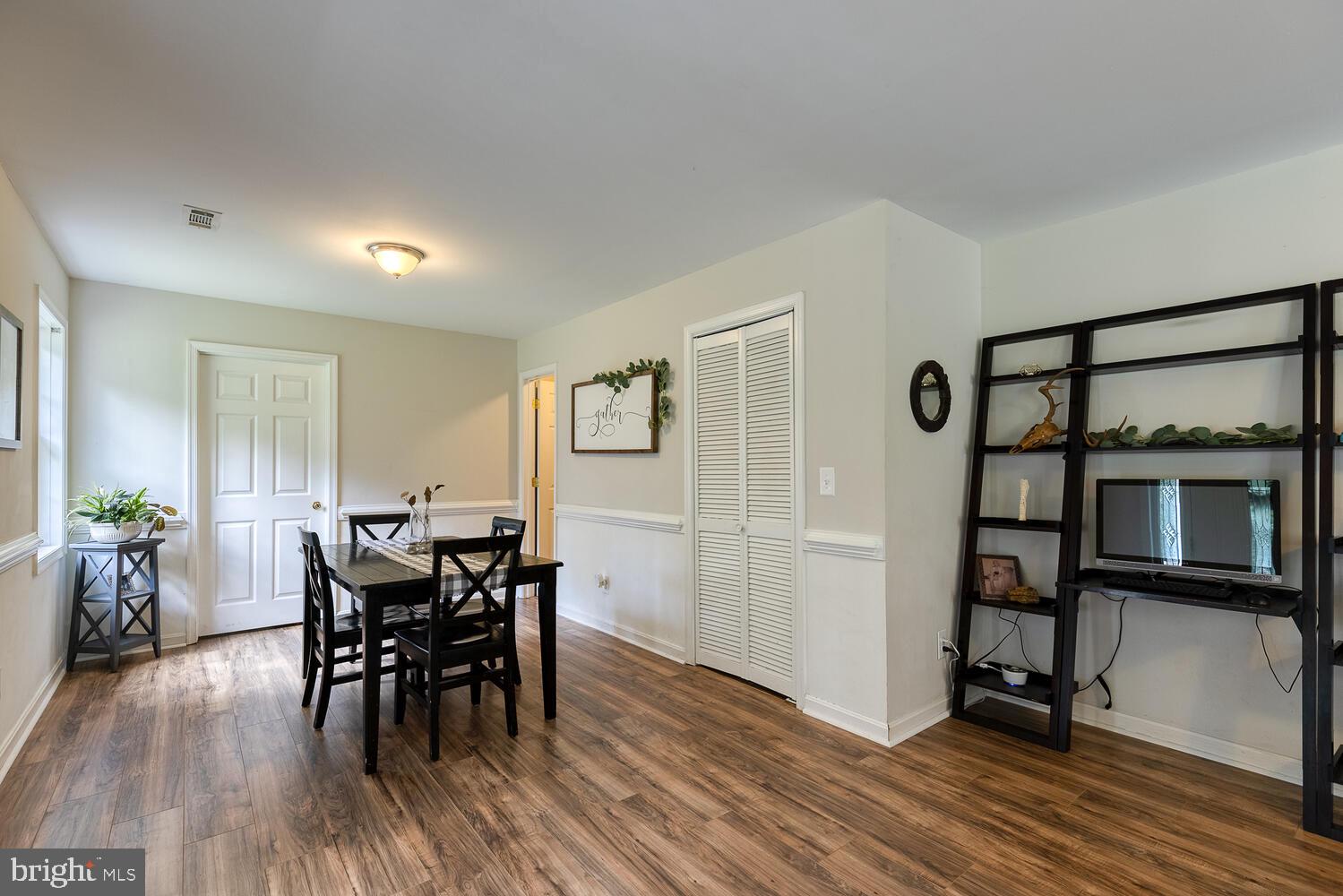 DOE RUN ESTATES - Residential