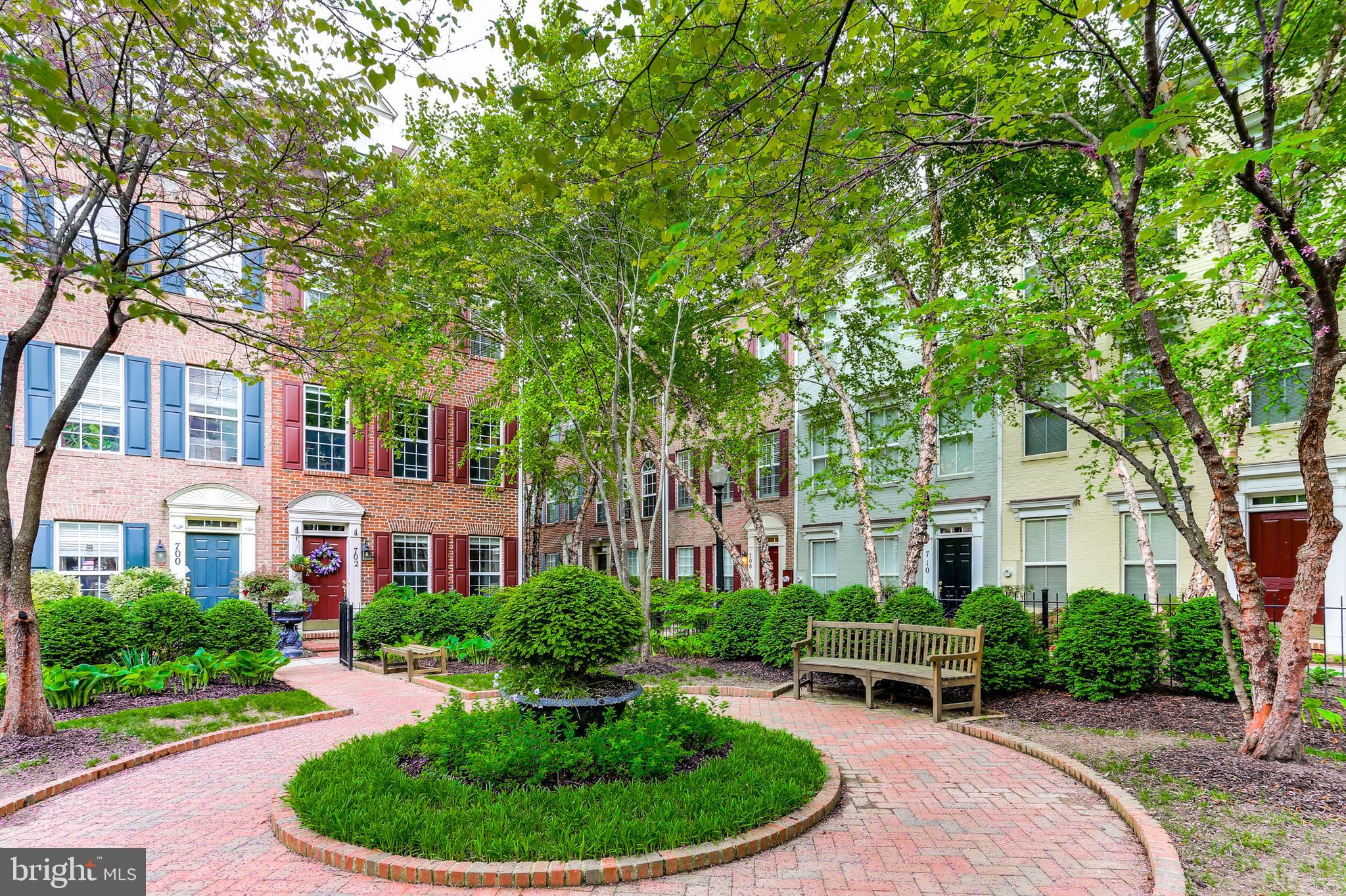 708 CAPITOL SQUARE PLACE SW