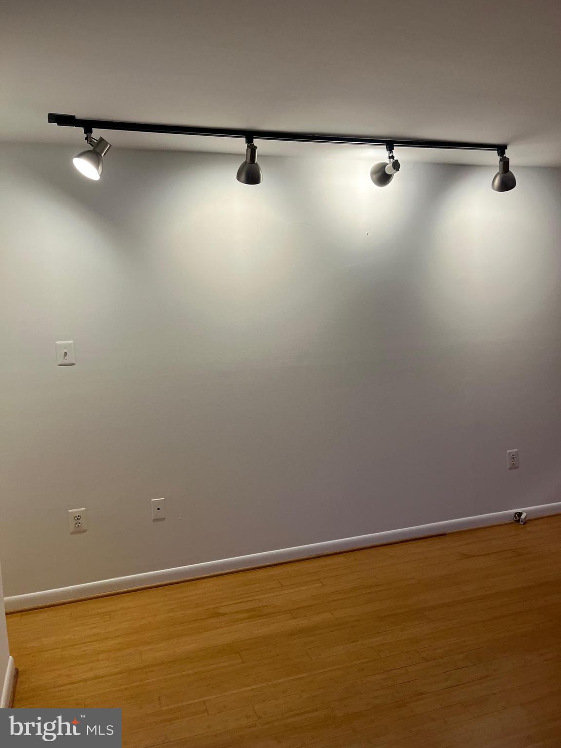 4444 CONNECTICUT AVENUE NW 303