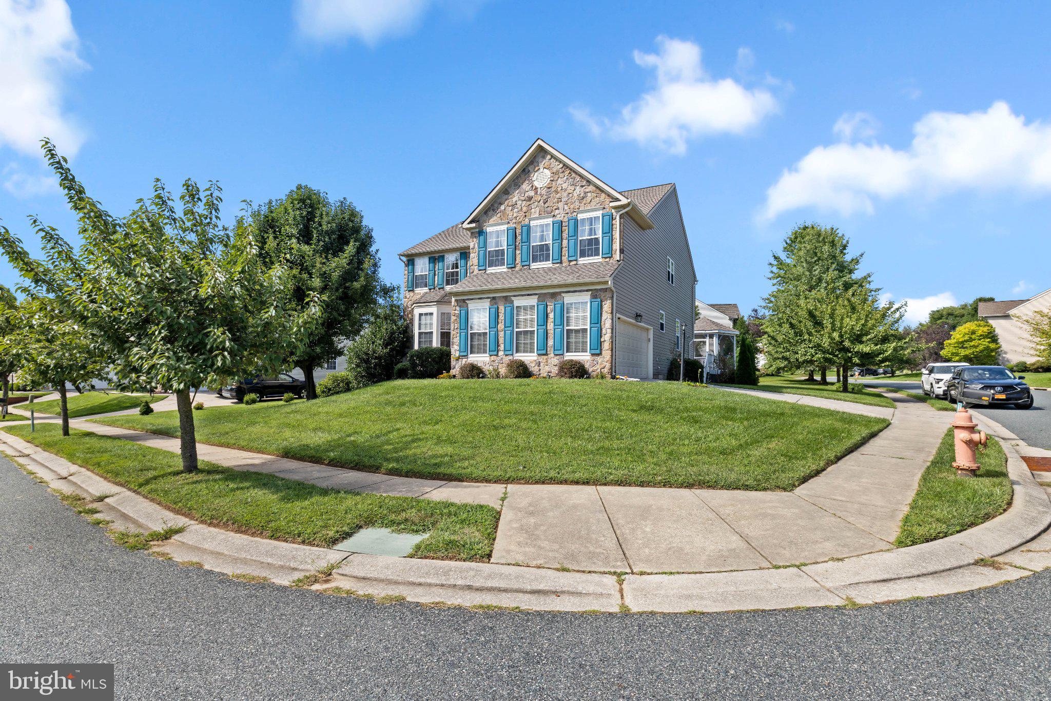 5103 CREST HAVEN WAY