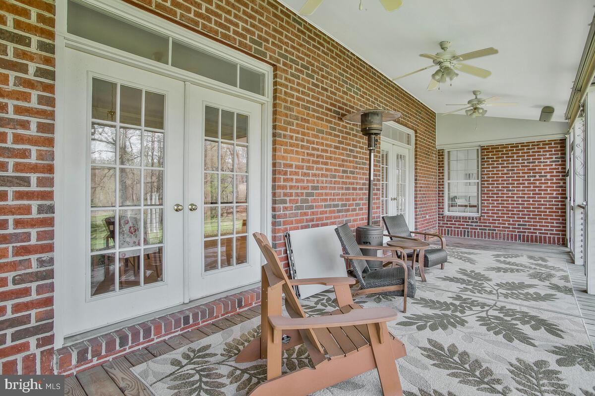 VELMEADE - Residential