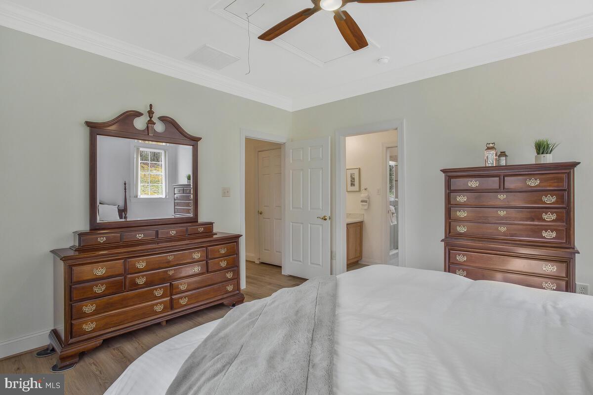 VELMEADE - Residential