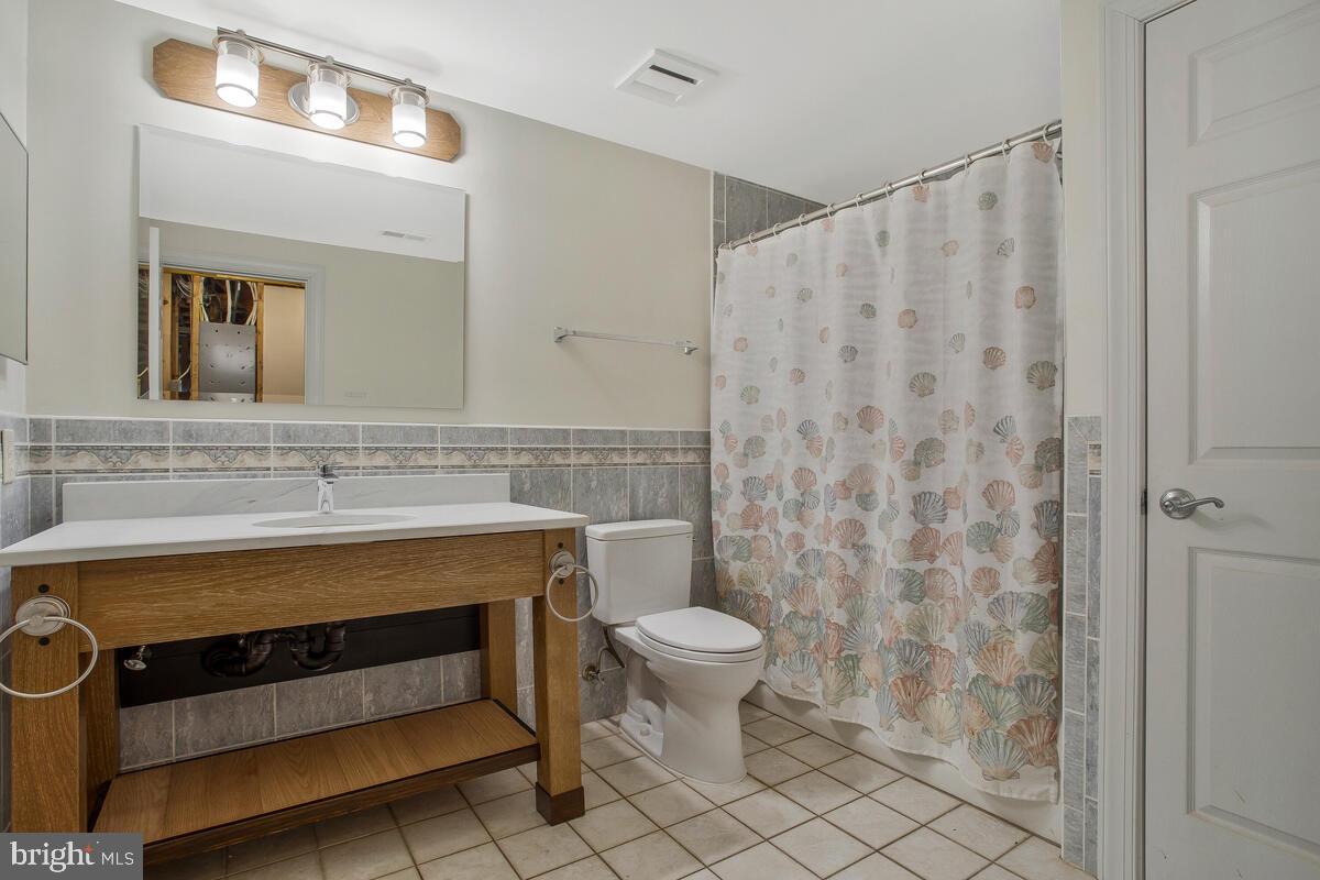 VELMEADE - Residential