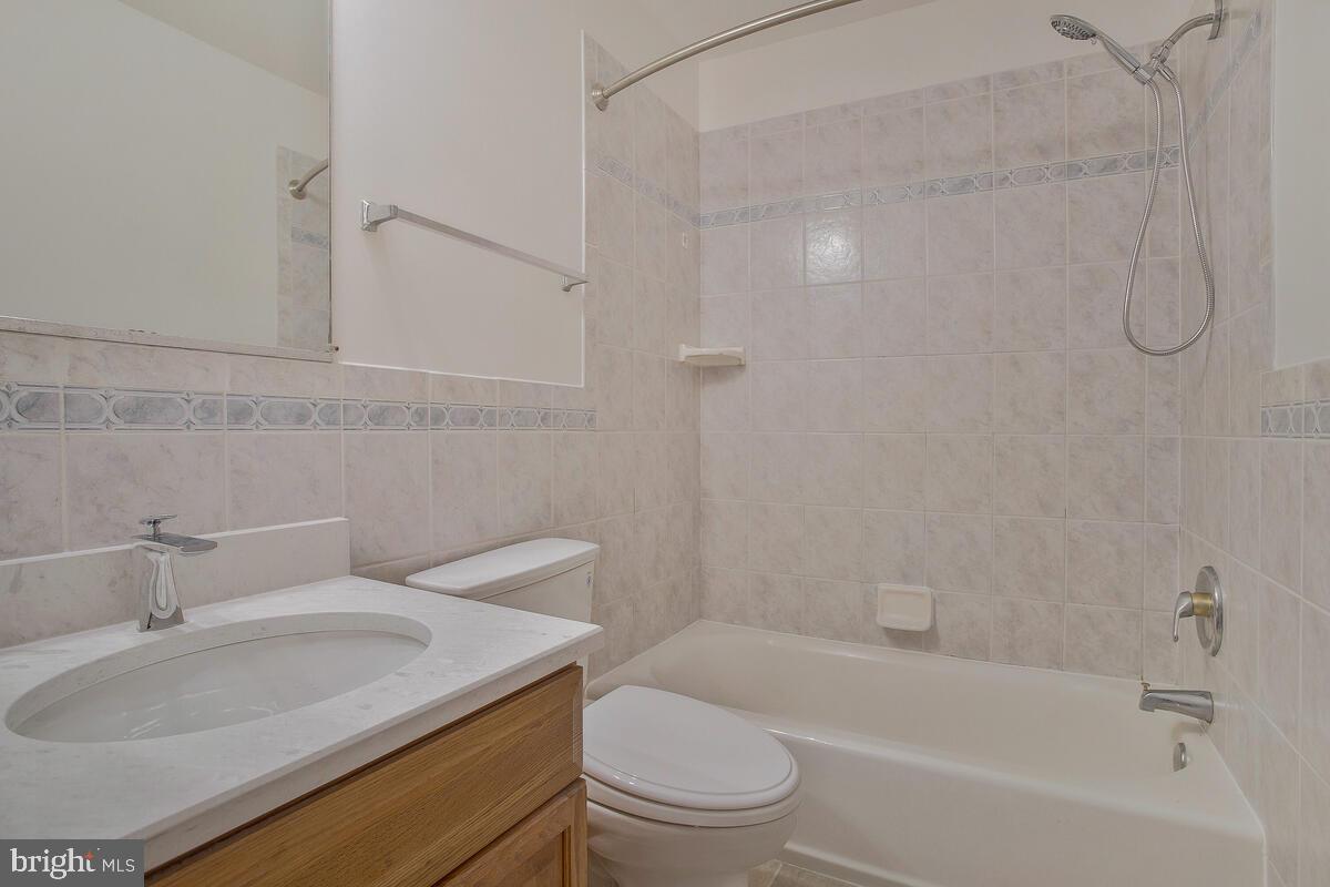 VELMEADE - Residential