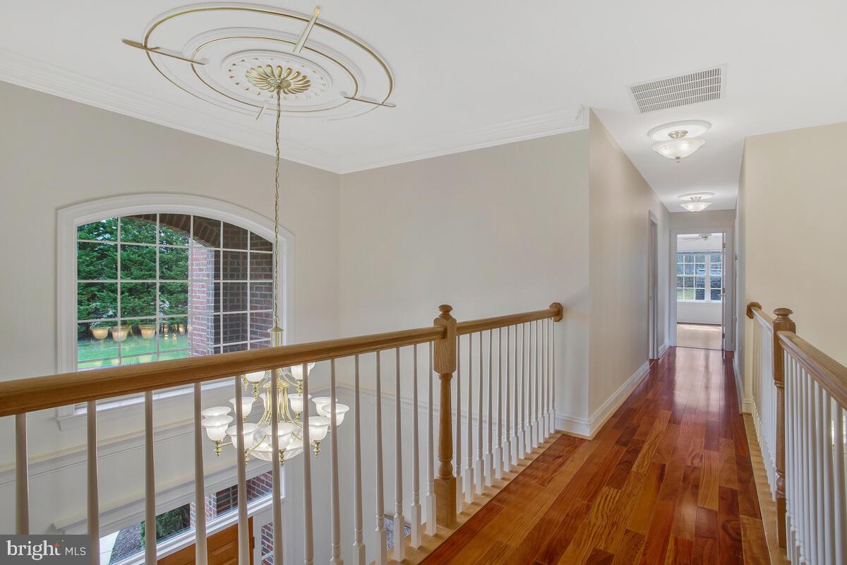 VELMEADE - Residential