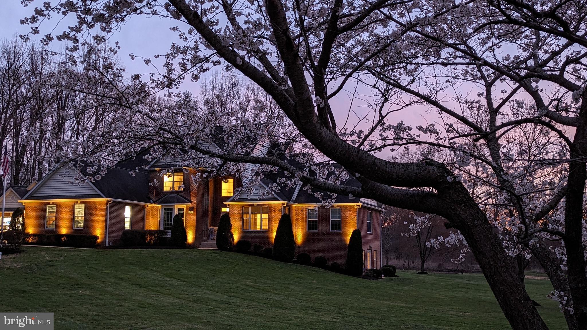 VELMEADE - Residential