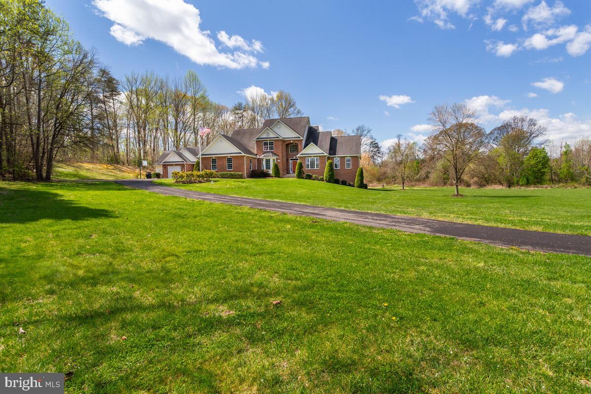 VELMEADE - Residential