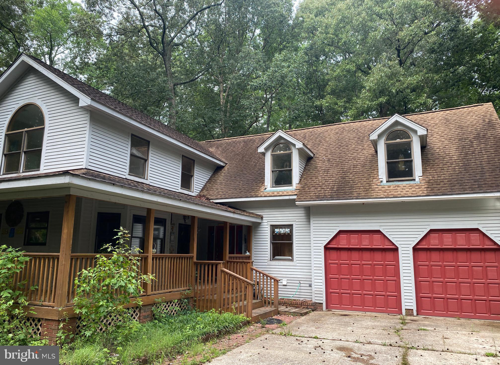 1521 SANDBRIDGE ROAD
