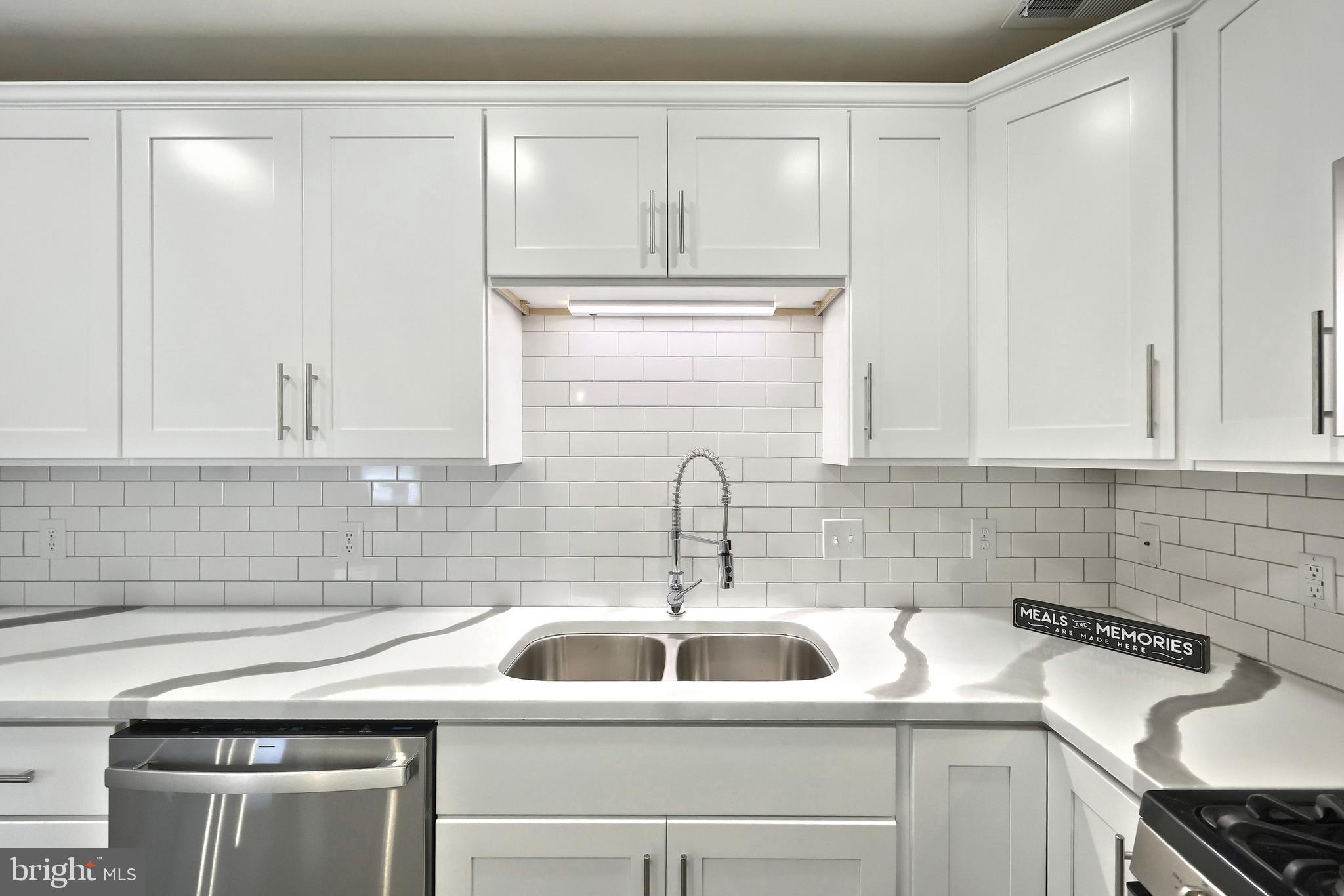 SPRINGBROOK CONDOS - Residential