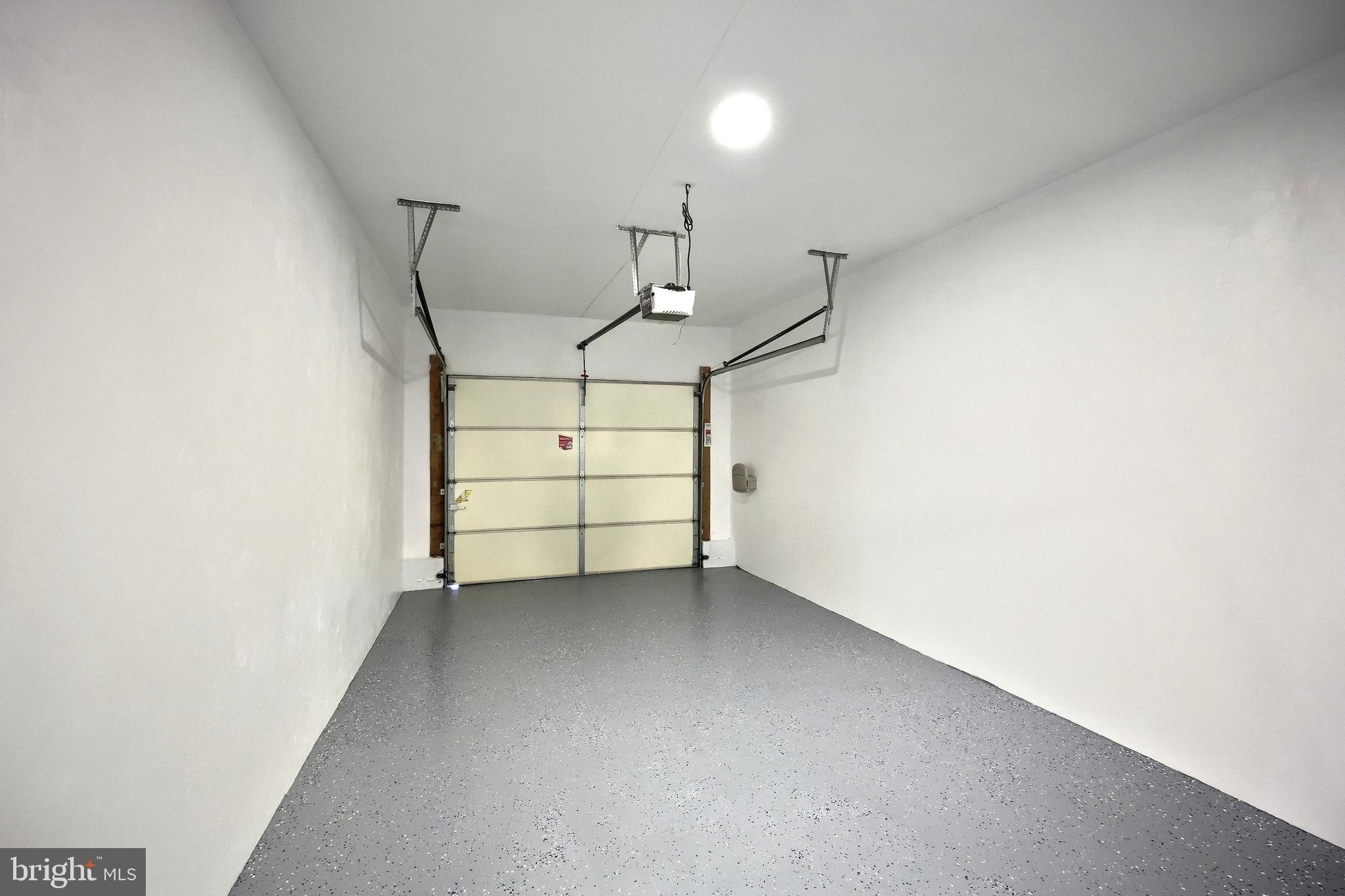 SPRINGBROOK CONDOS - Residential