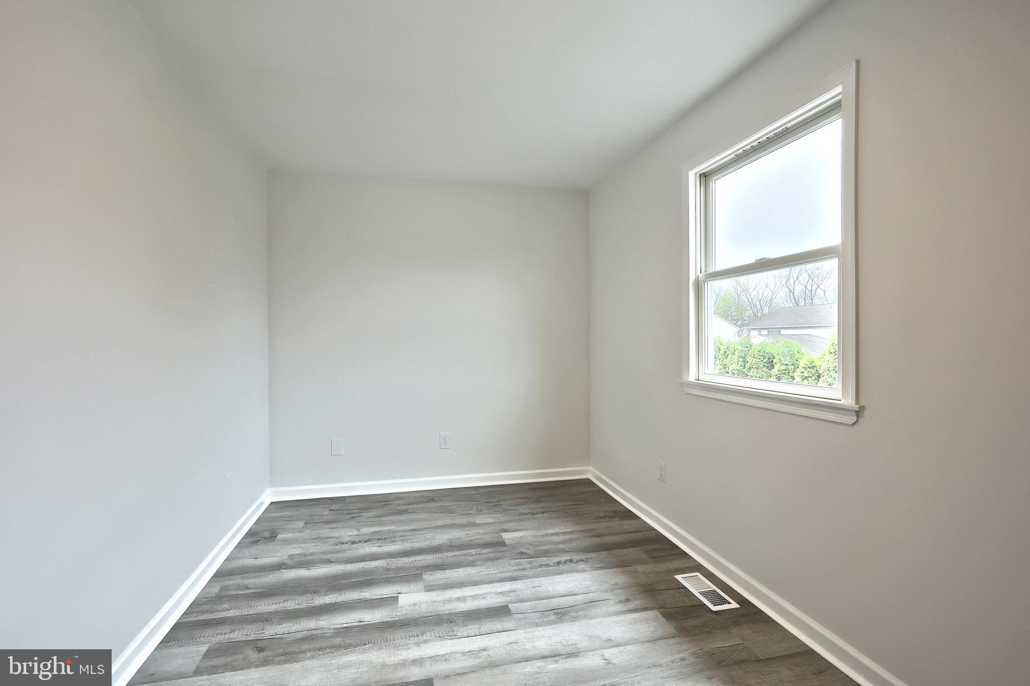 SPRINGBROOK CONDOS - Residential