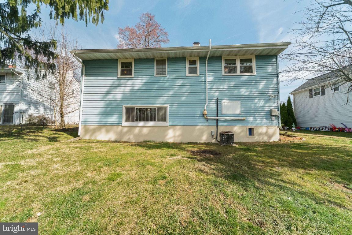 ORCHARD HILLS - Residential