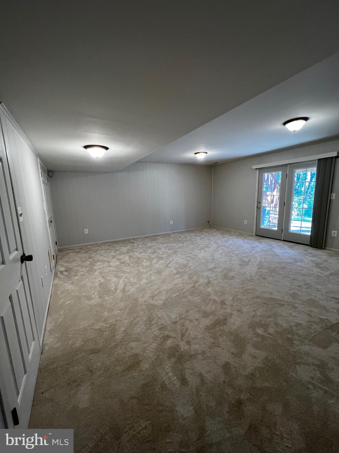 TANGLEWOOD - Residential Lease